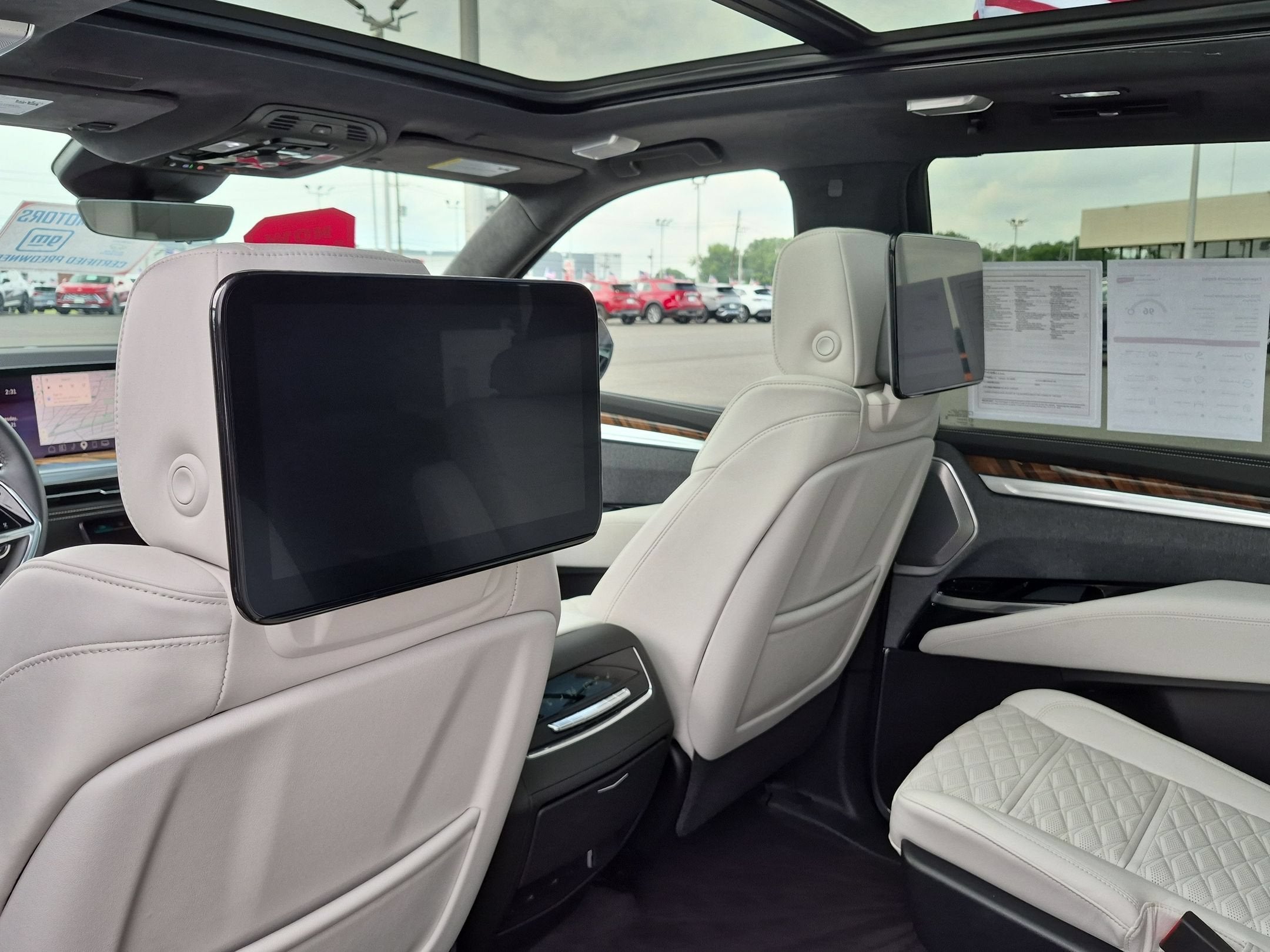 2025 Cadillac Escalade Sport Platinum