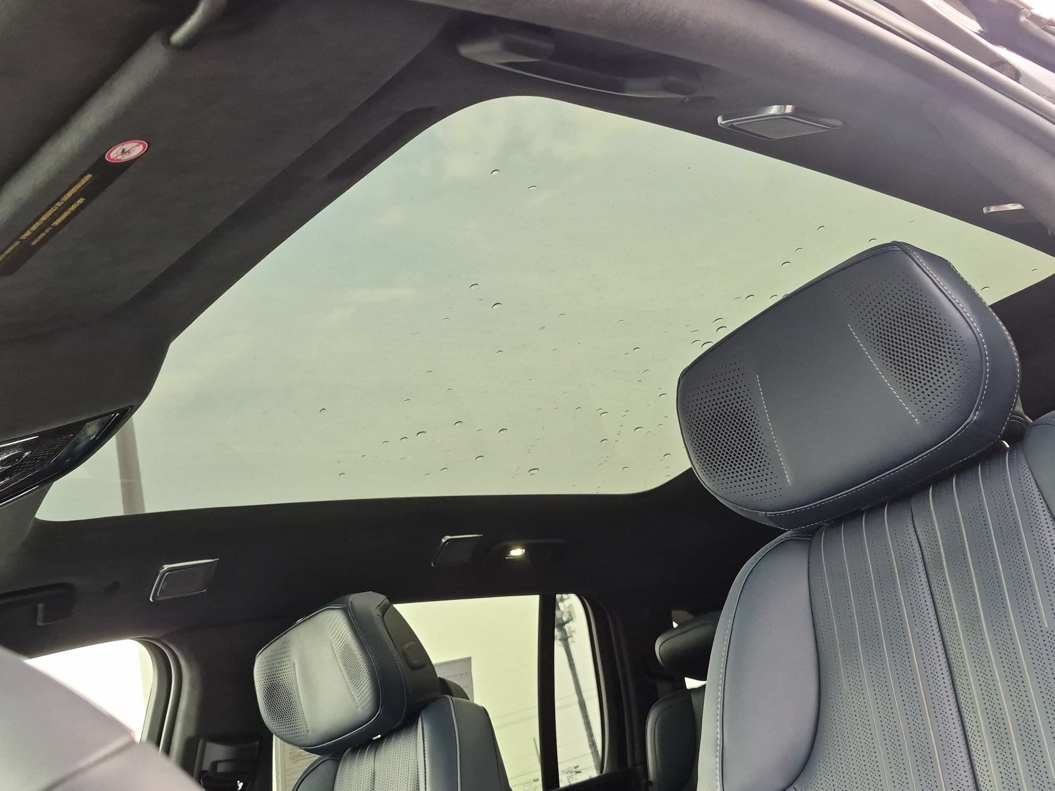 2025 Cadillac ESCALADE IQ Luxury 2