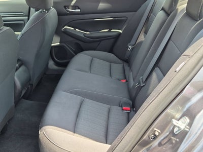 2022 Nissan Altima S FWD