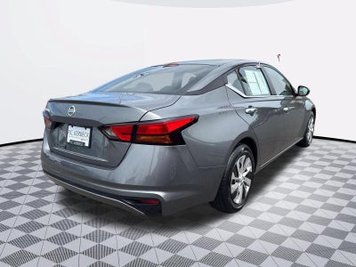 2022 Nissan Altima S FWD