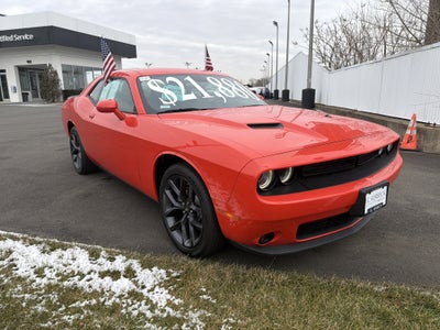 2022 Dodge Challenger SXT
