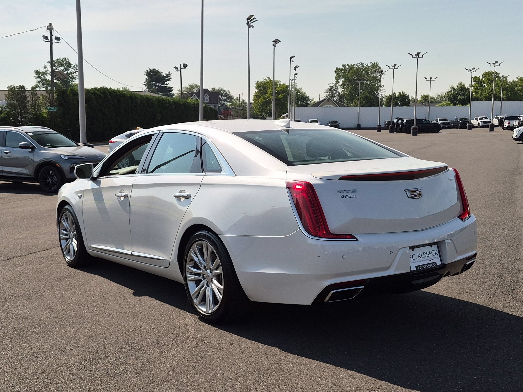 2018 Cadillac XTS Luxury