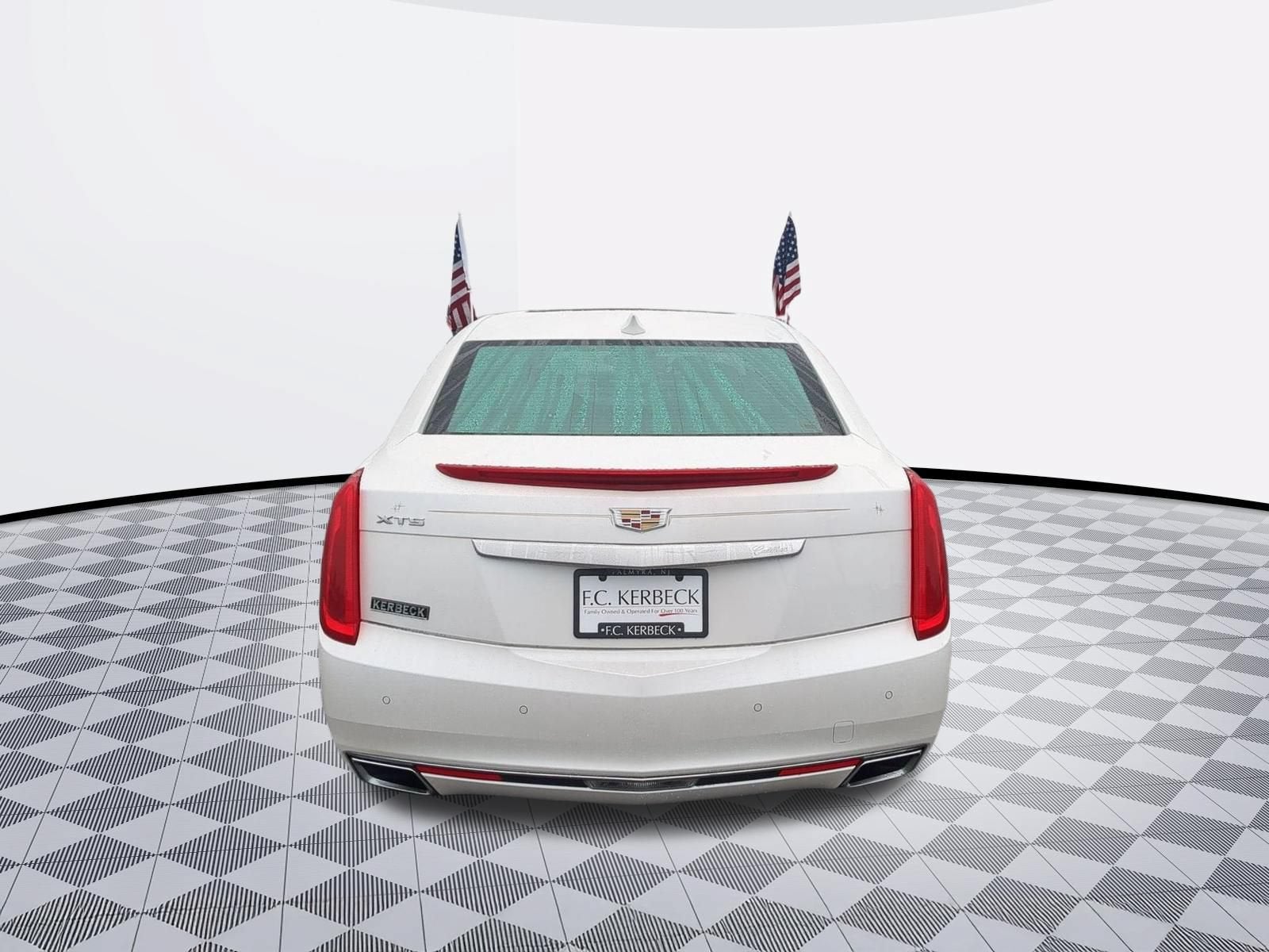 2016 Cadillac XTS Luxury Collection