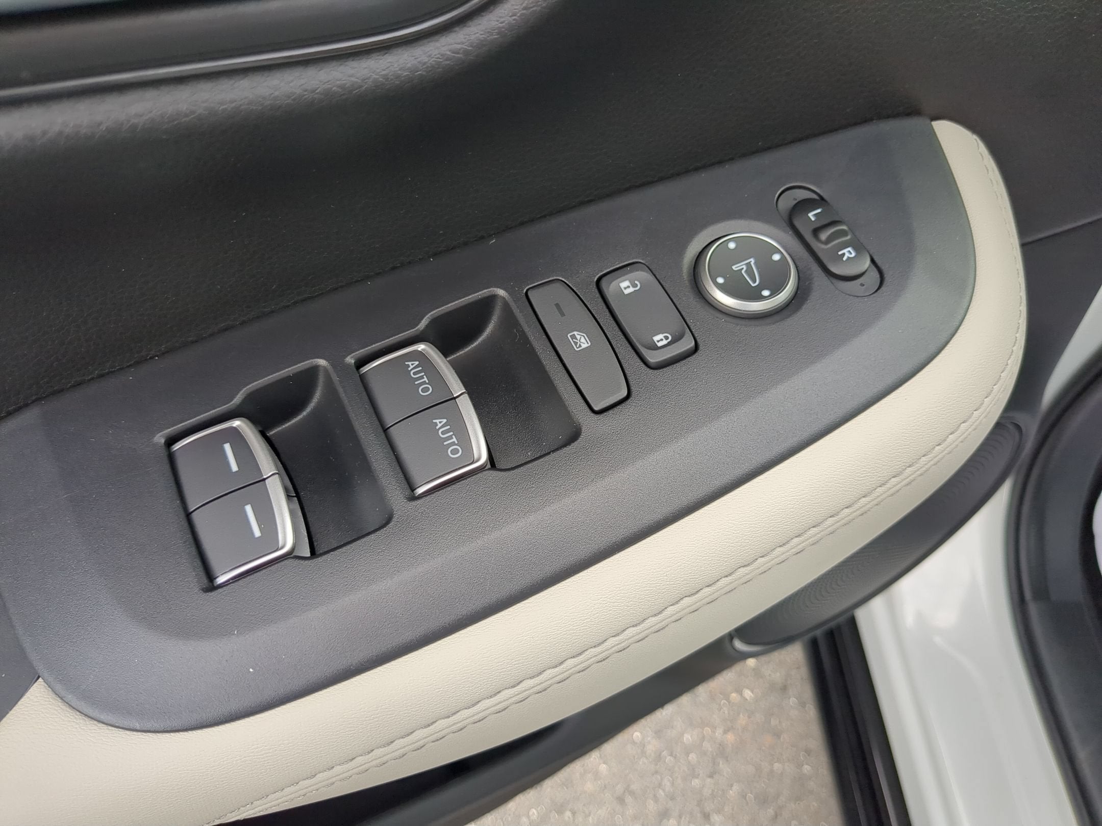 2025 Honda HR-V AWD EX-L