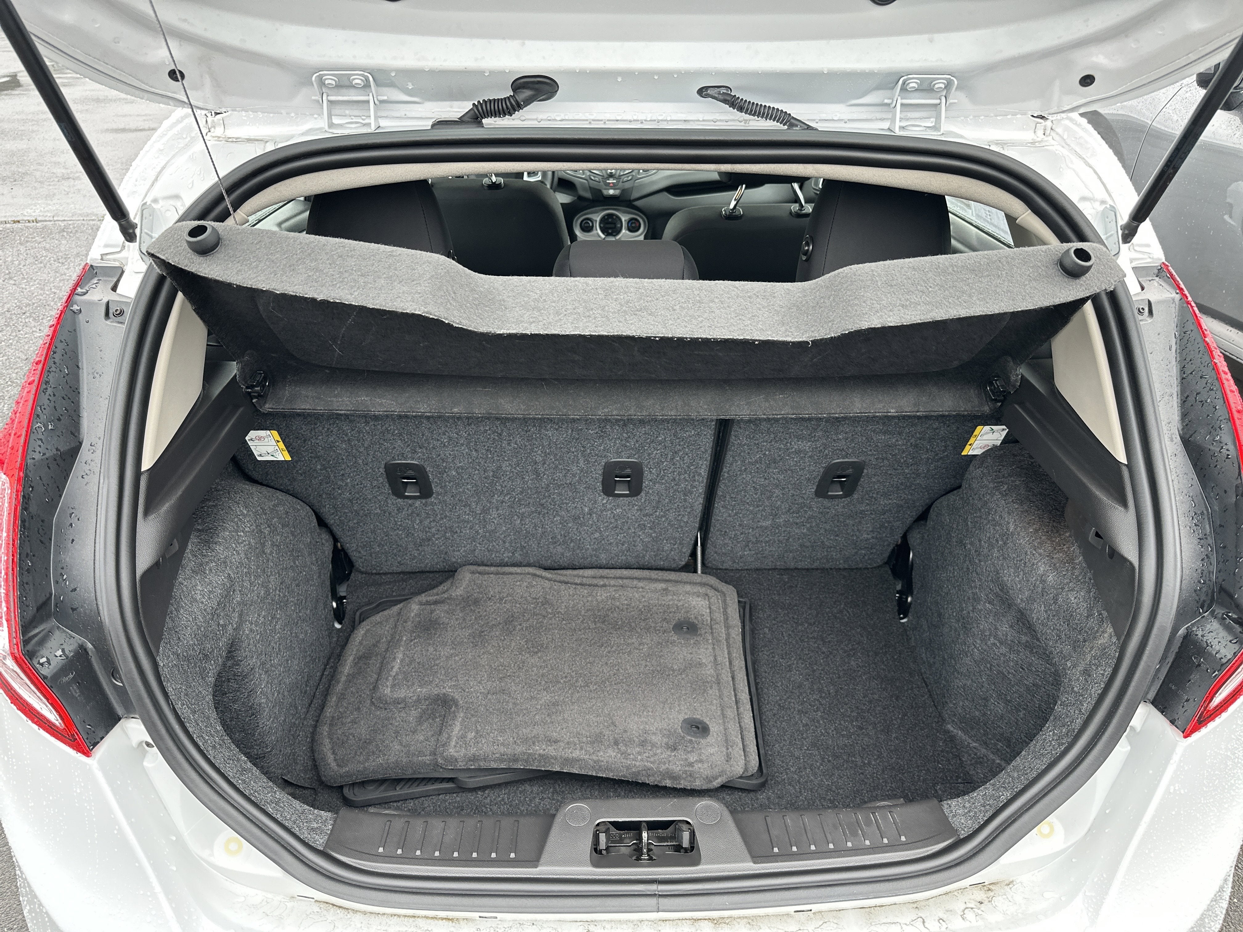 2016 Ford Fiesta SE