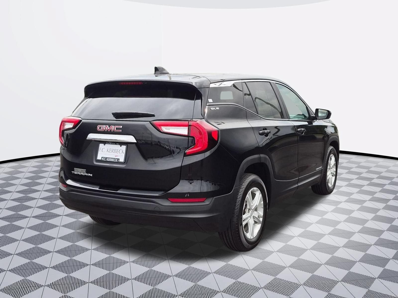 2024 GMC Terrain SLE
