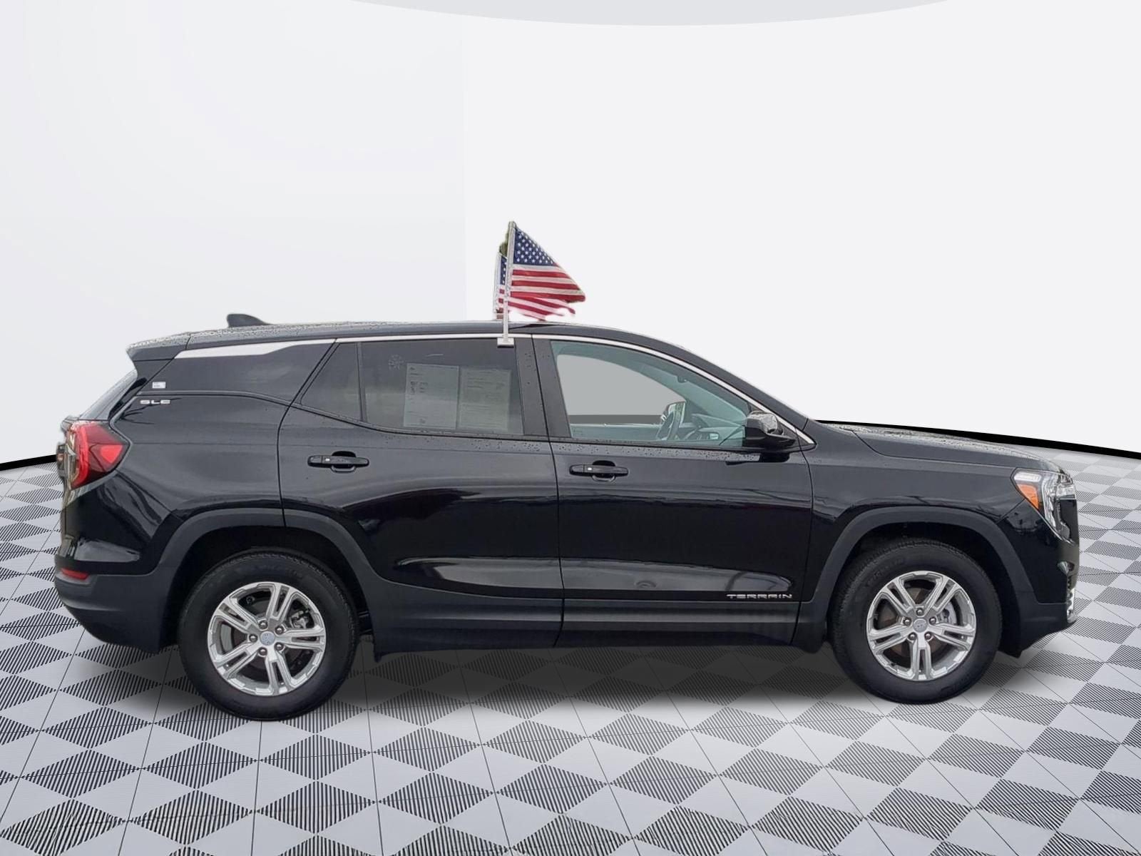 2023 GMC Terrain SLE