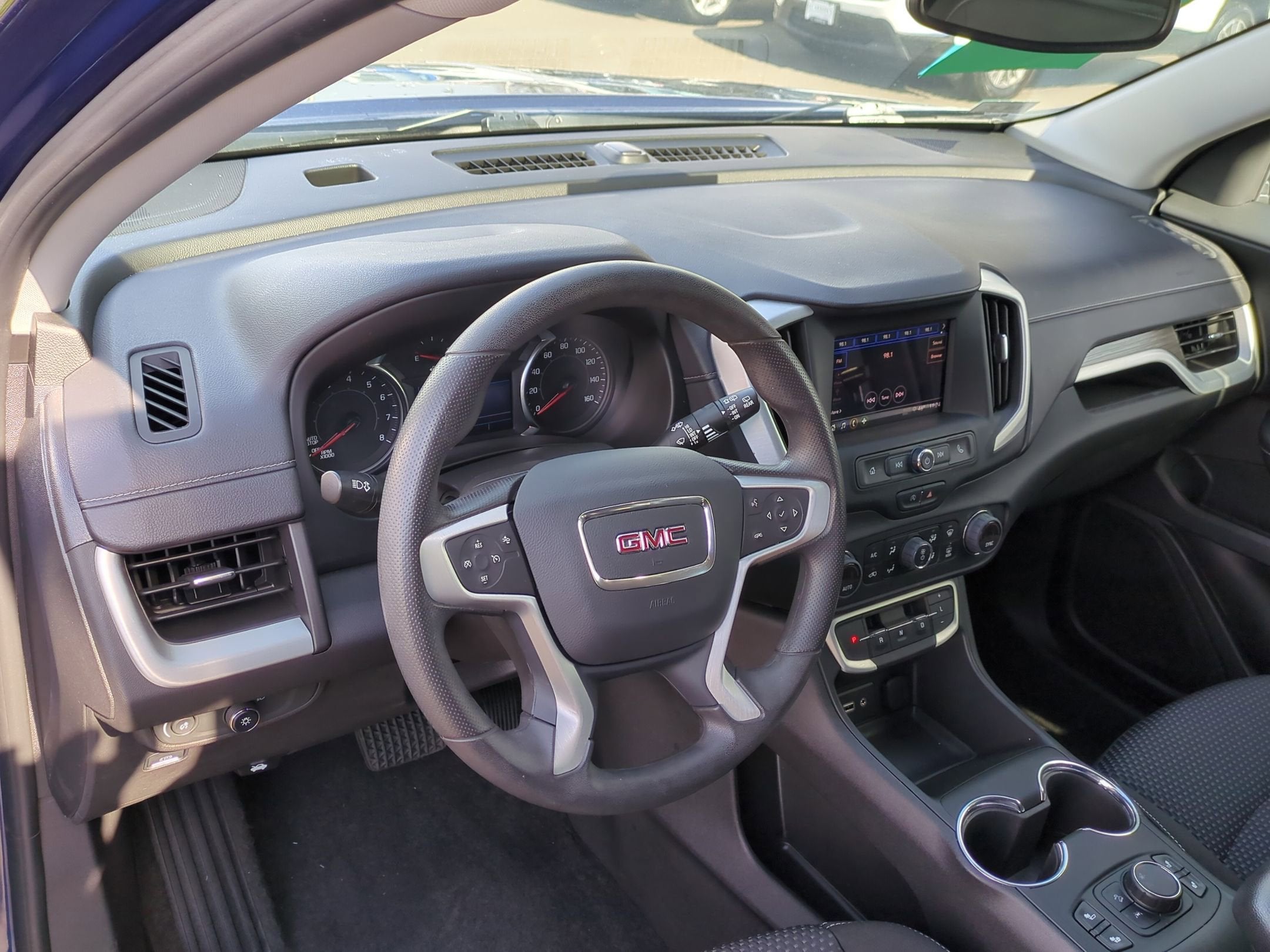 2022 GMC Terrain SLE