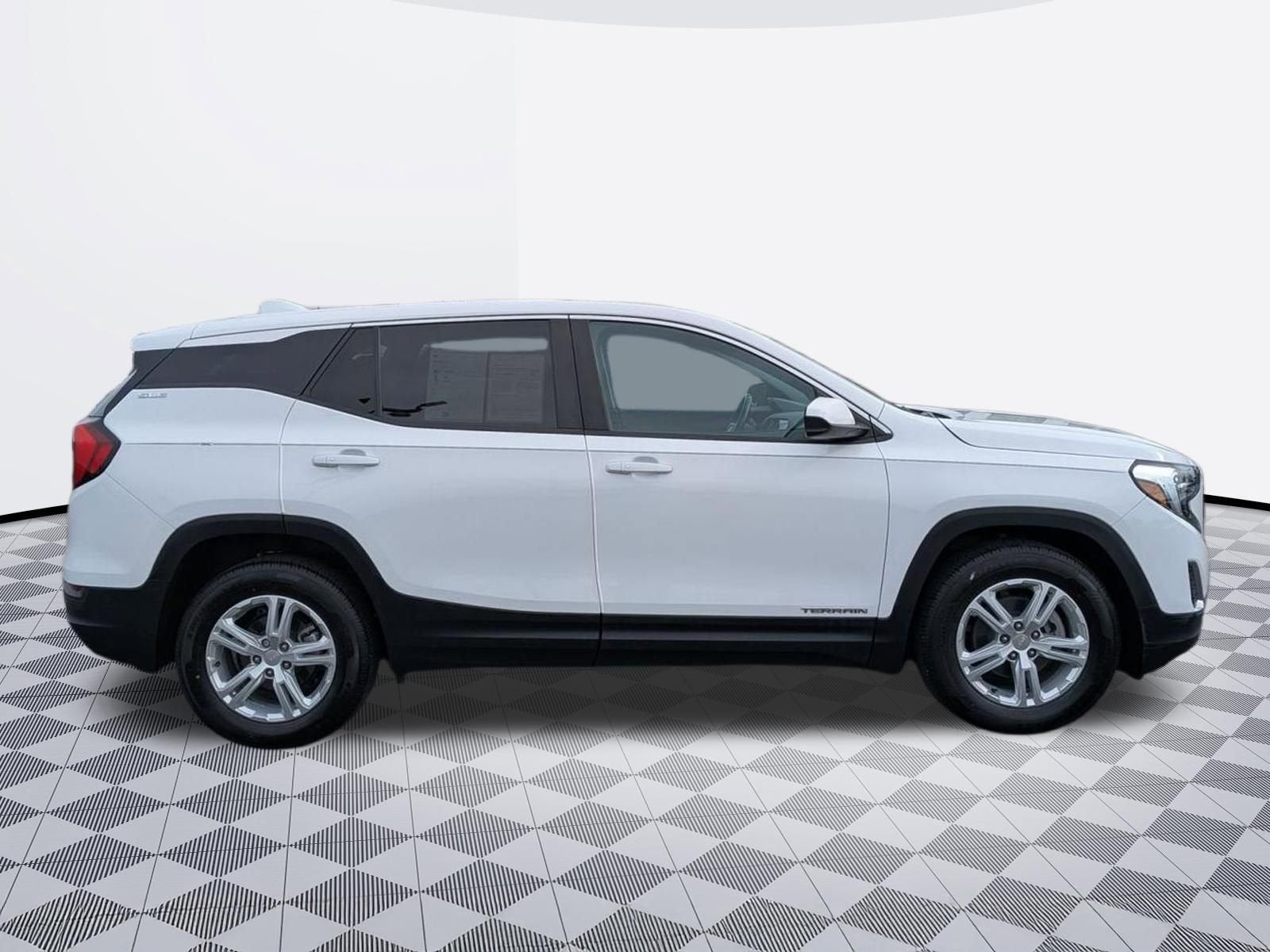 2021 GMC Terrain SLE
