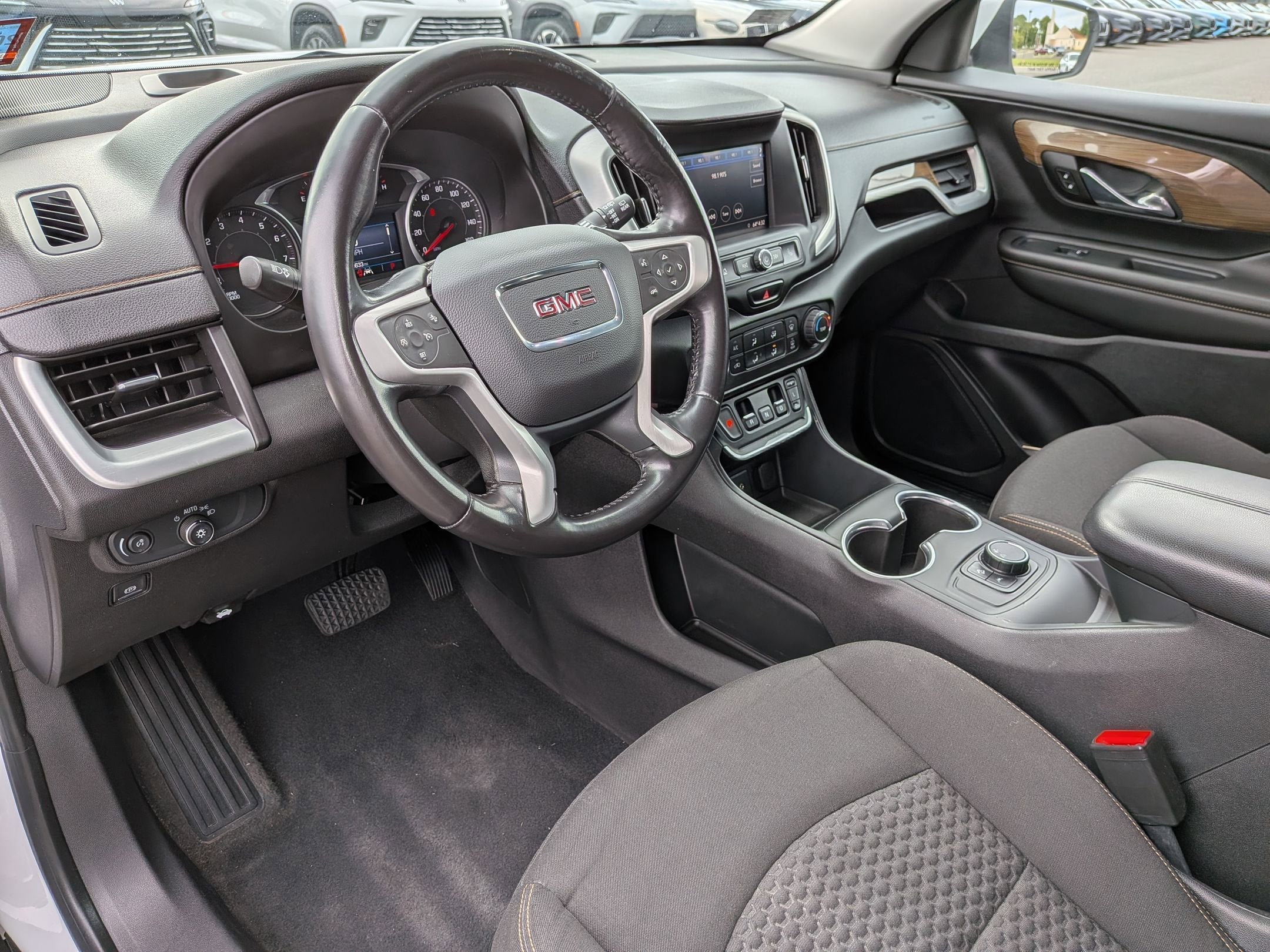 2021 GMC Terrain SLE