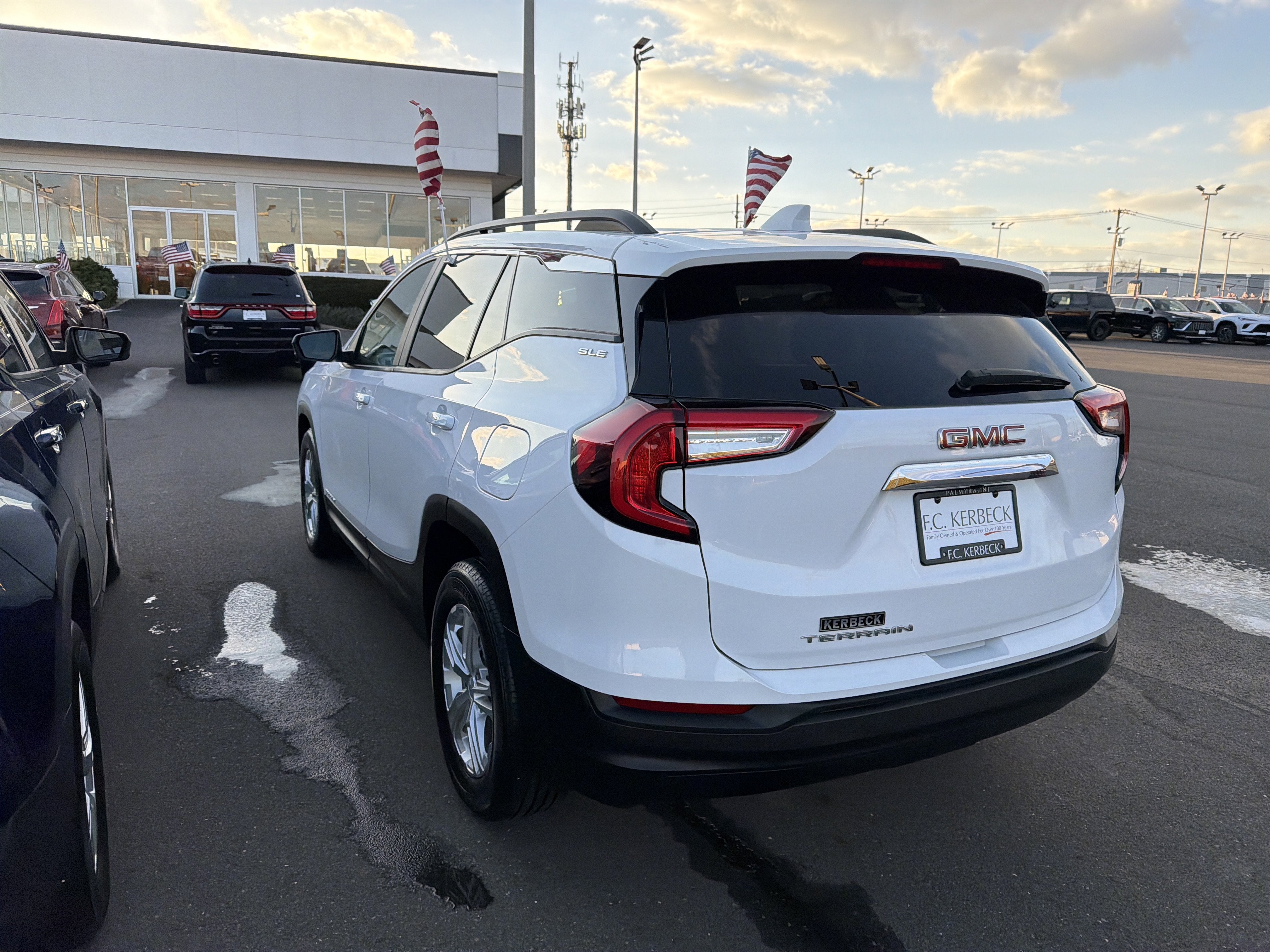 2022 GMC Terrain SLE