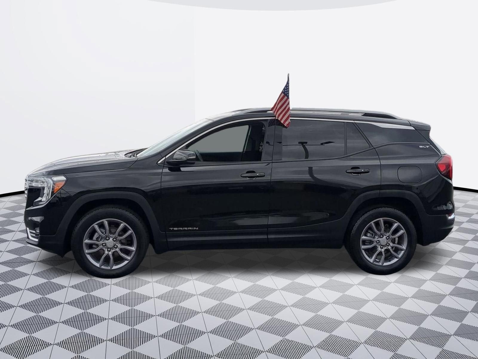 2023 GMC Terrain SLT
