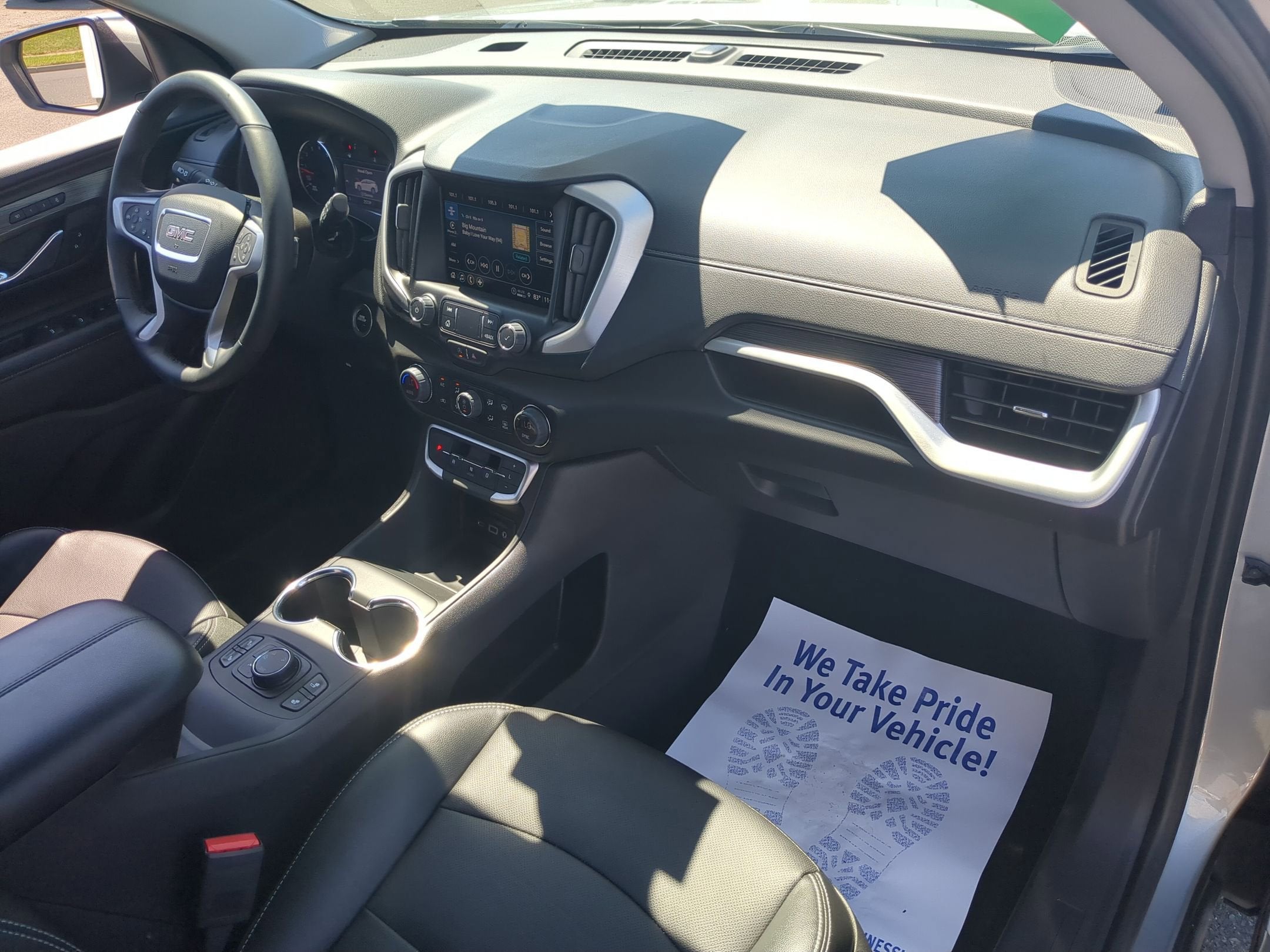 2024 GMC Terrain SLT