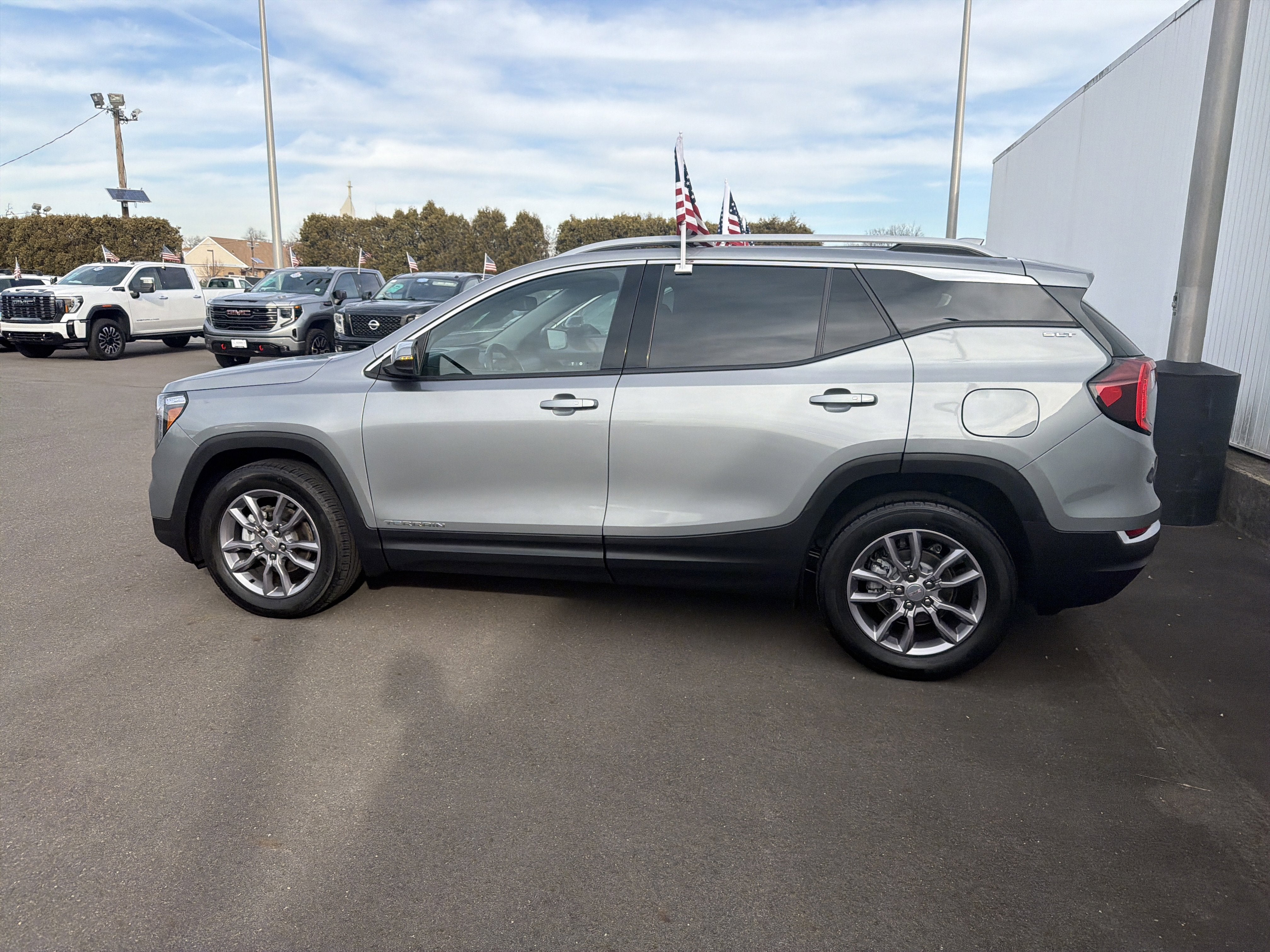 2023 GMC Terrain SLT