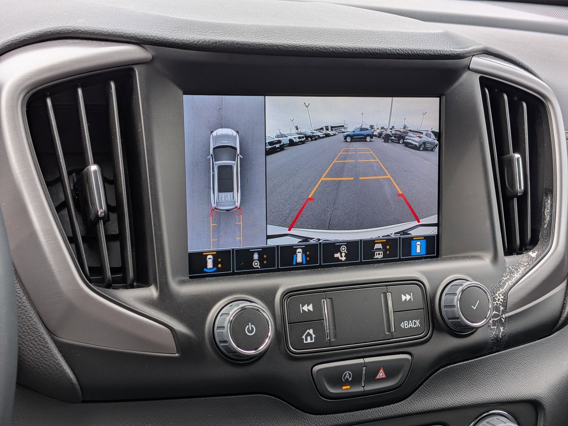 2023 GMC Terrain AT4