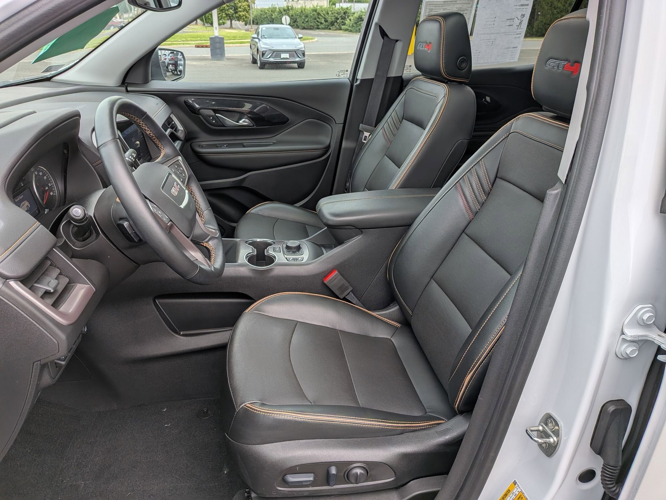 2023 GMC Terrain AT4