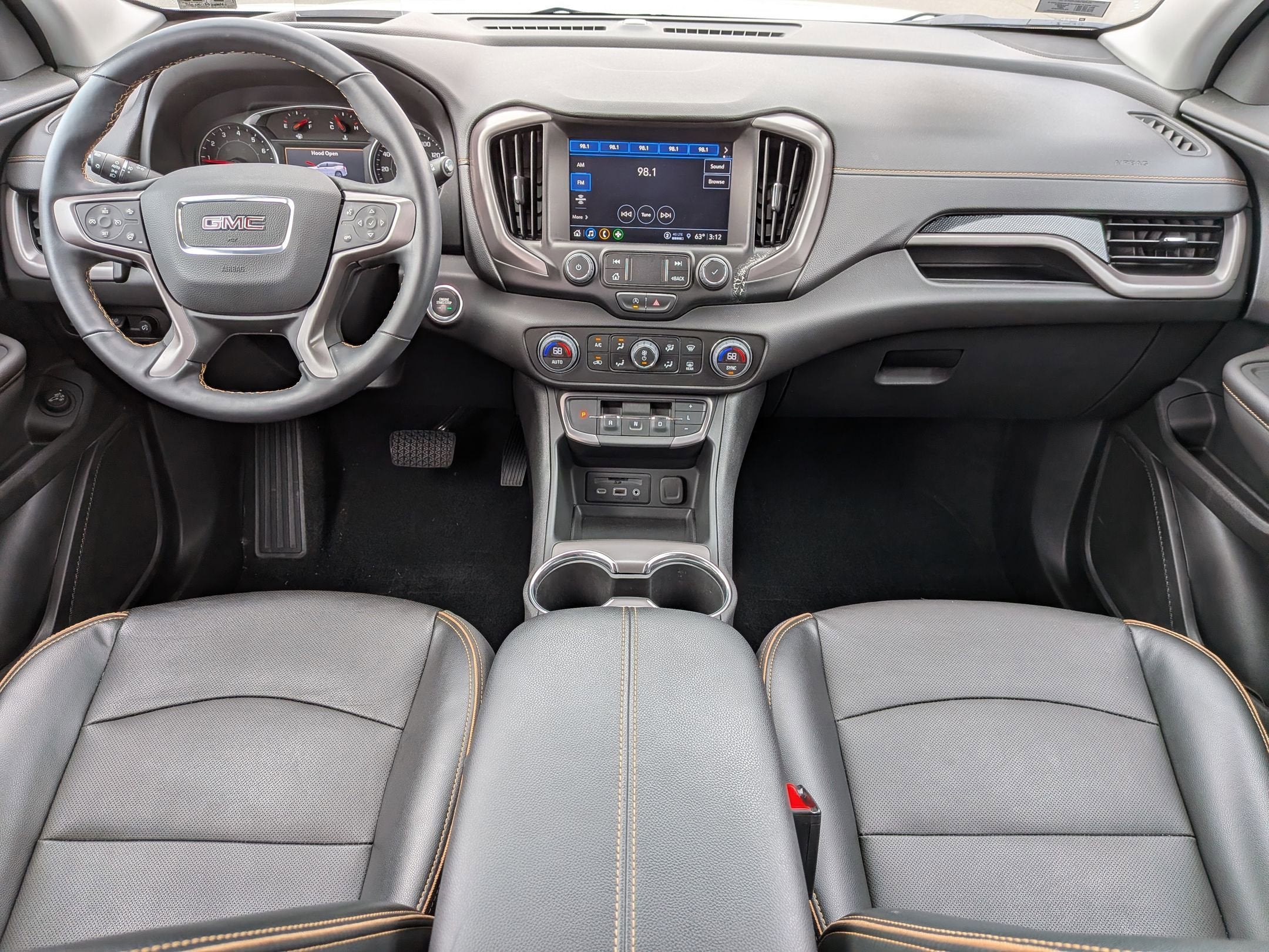 2023 GMC Terrain AT4