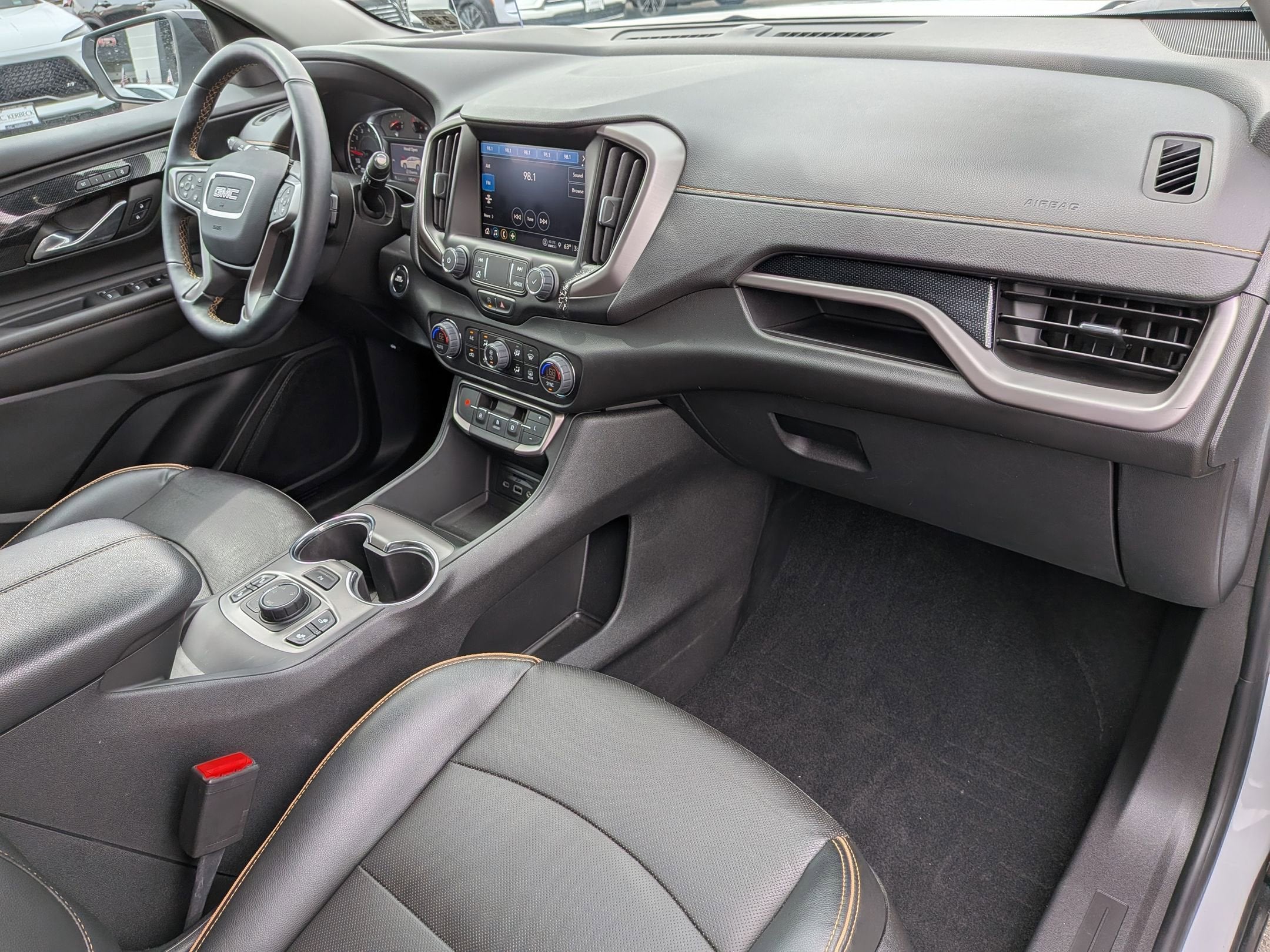 2023 GMC Terrain AT4