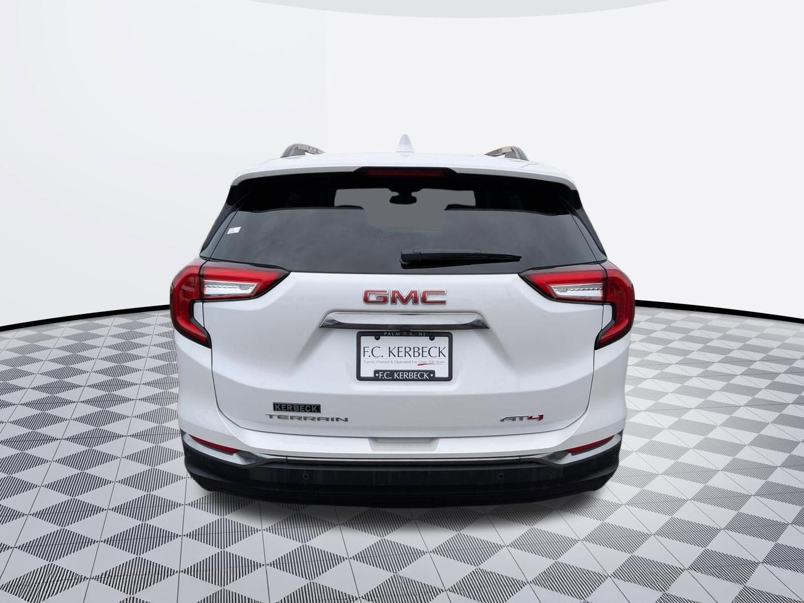 2023 GMC Terrain AT4