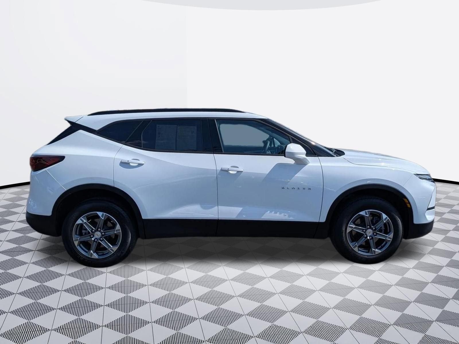 2024 Chevrolet Blazer 2LT