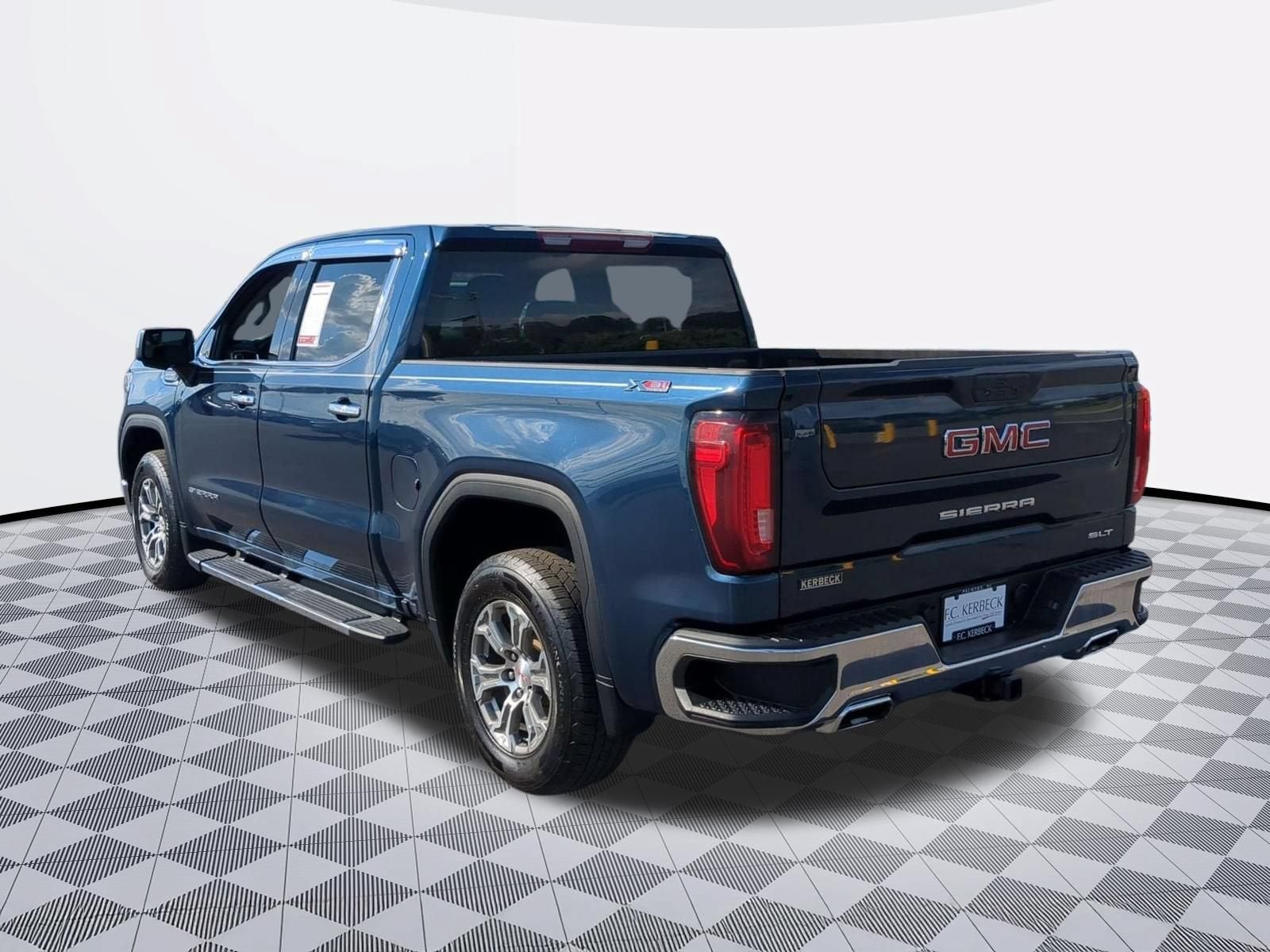 2021 GMC Sierra 1500 SLT