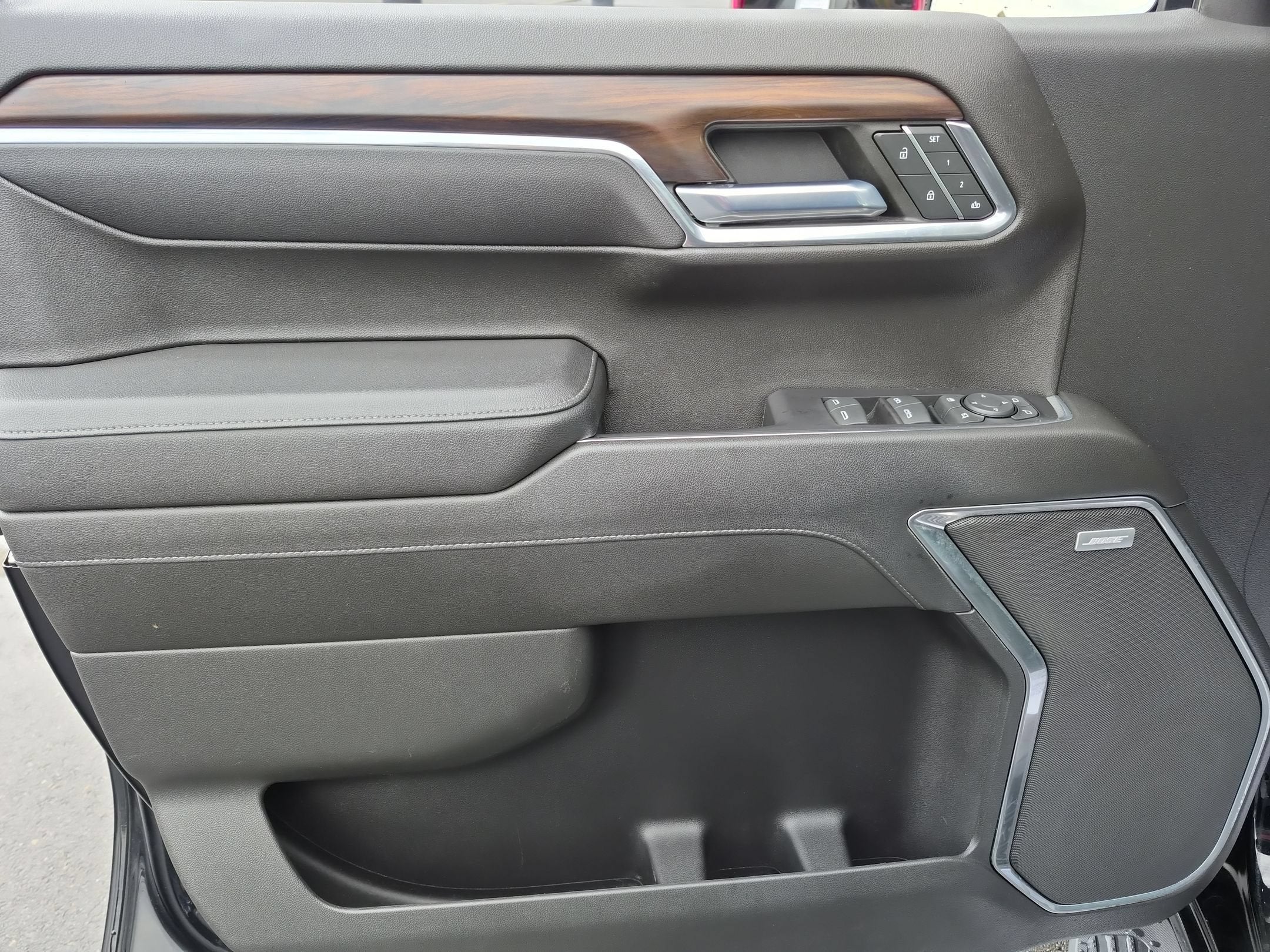 2022 GMC Sierra 1500 SLT - Photo 23