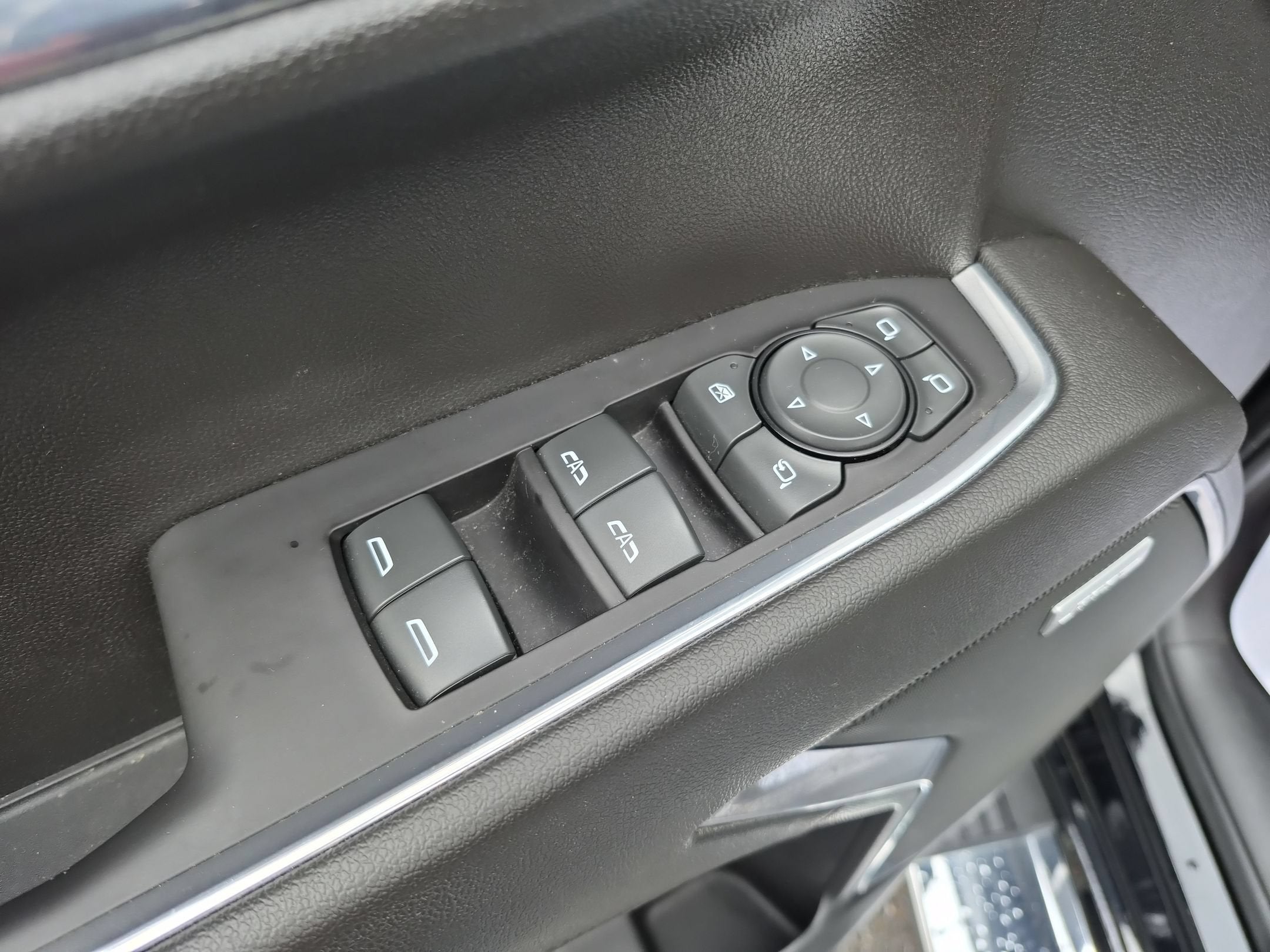 2022 GMC Sierra 1500 SLT - Photo 24