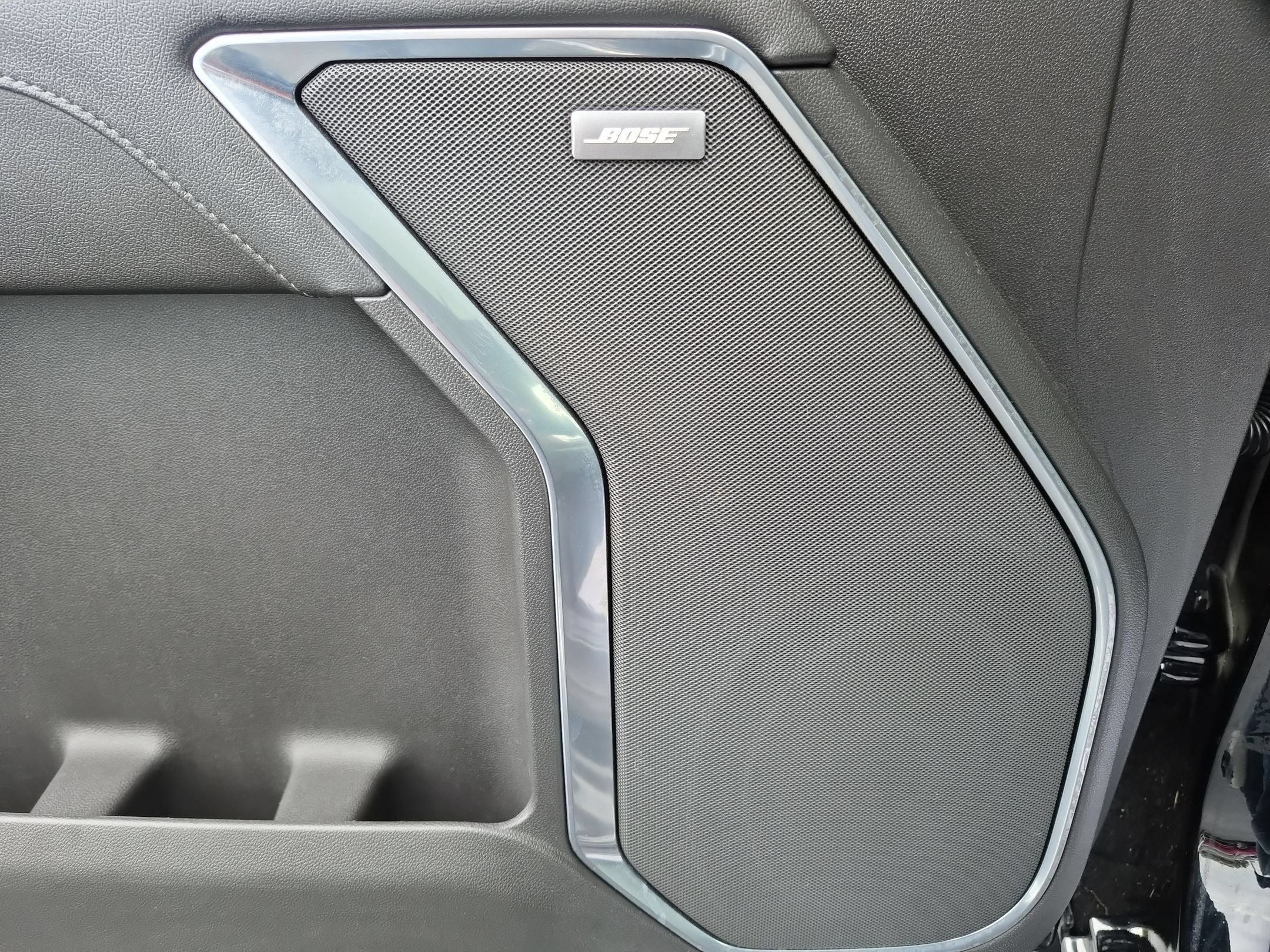 2022 GMC Sierra 1500 SLT - Photo 25
