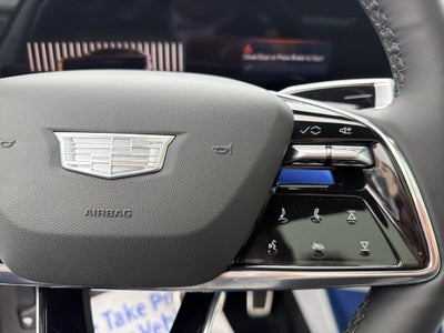 2025 Cadillac OPTIQ Luxury 1