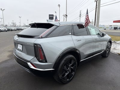 2025 Cadillac OPTIQ Luxury 1