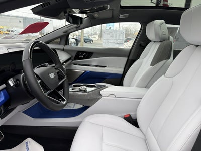 2025 Cadillac OPTIQ Luxury 1