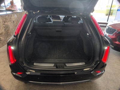 2025 Cadillac OPTIQ Sport 2