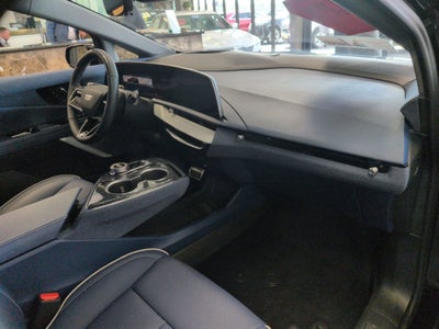 2025 Cadillac OPTIQ Sport 2