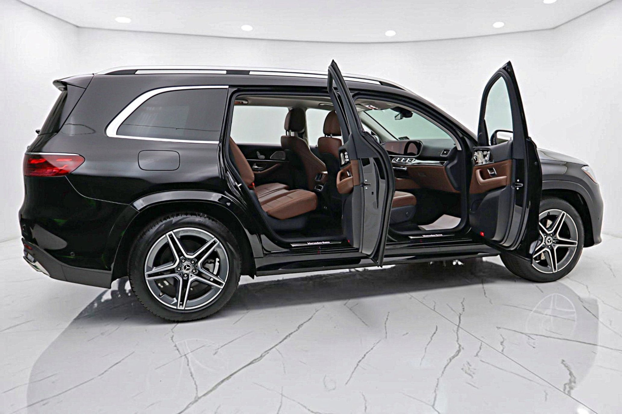 2024 Mercedes-Benz GLS 450 4MATIC®