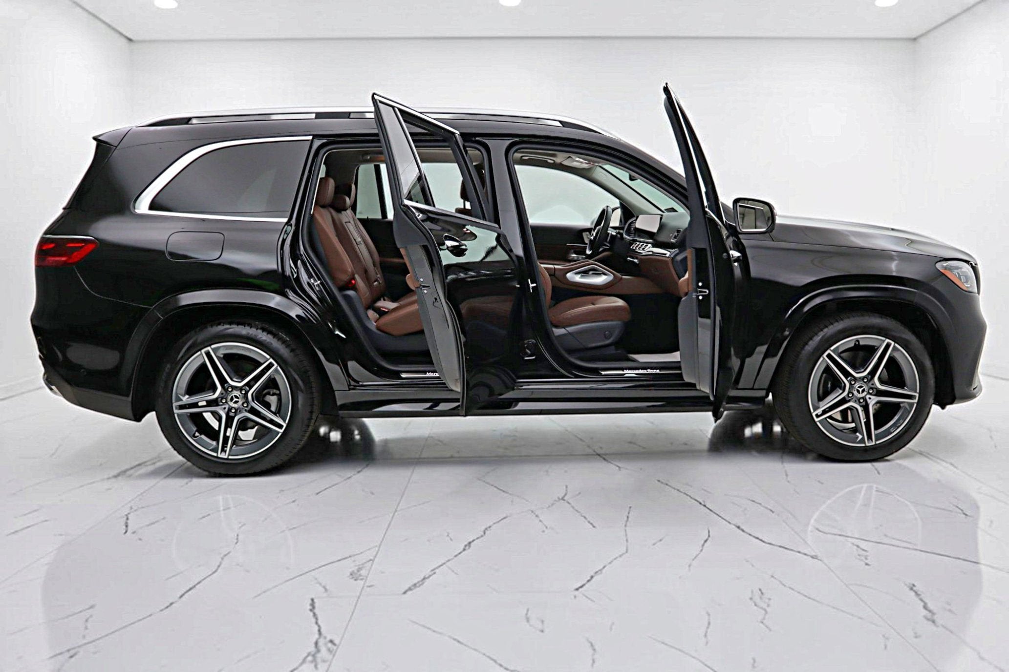 2024 Mercedes-Benz GLS 450 4MATIC®