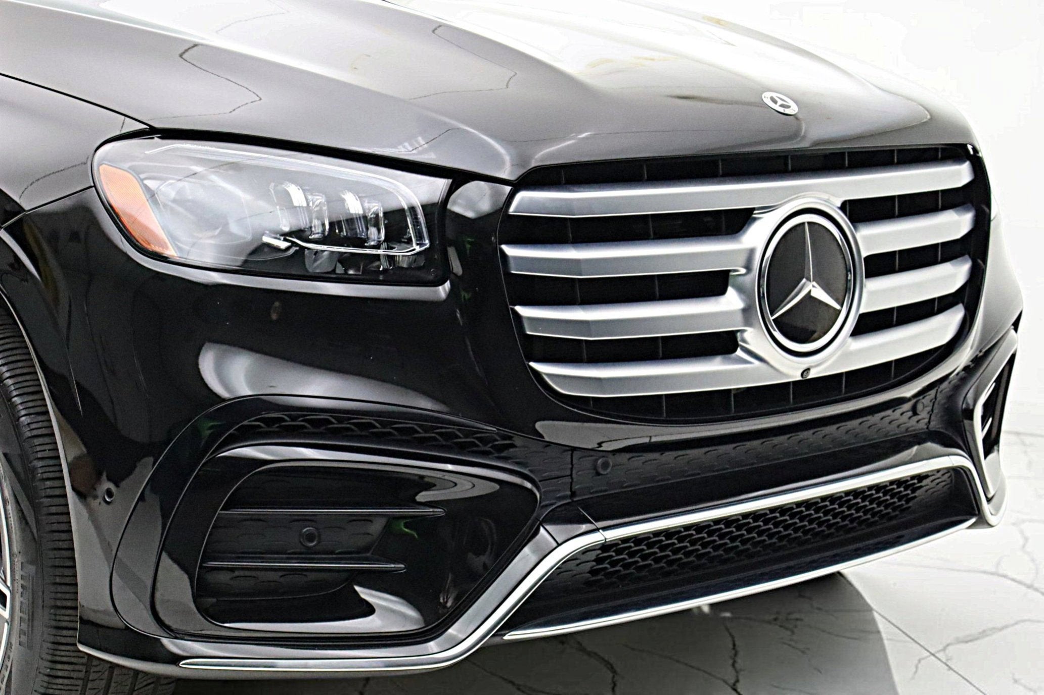 2024 Mercedes-Benz GLS 450 4MATIC®
