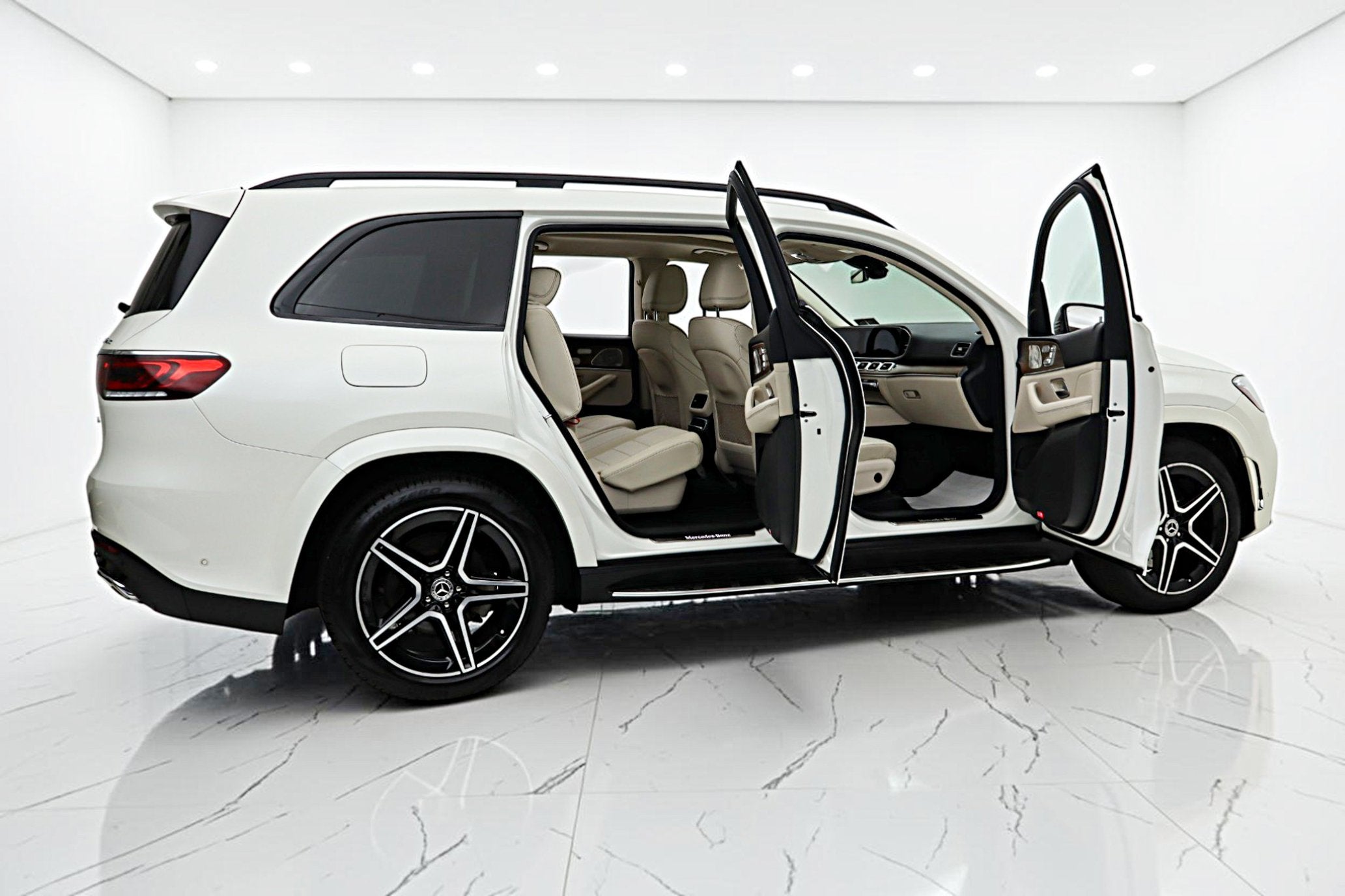 2023 Mercedes-Benz GLS 450 4MATIC®