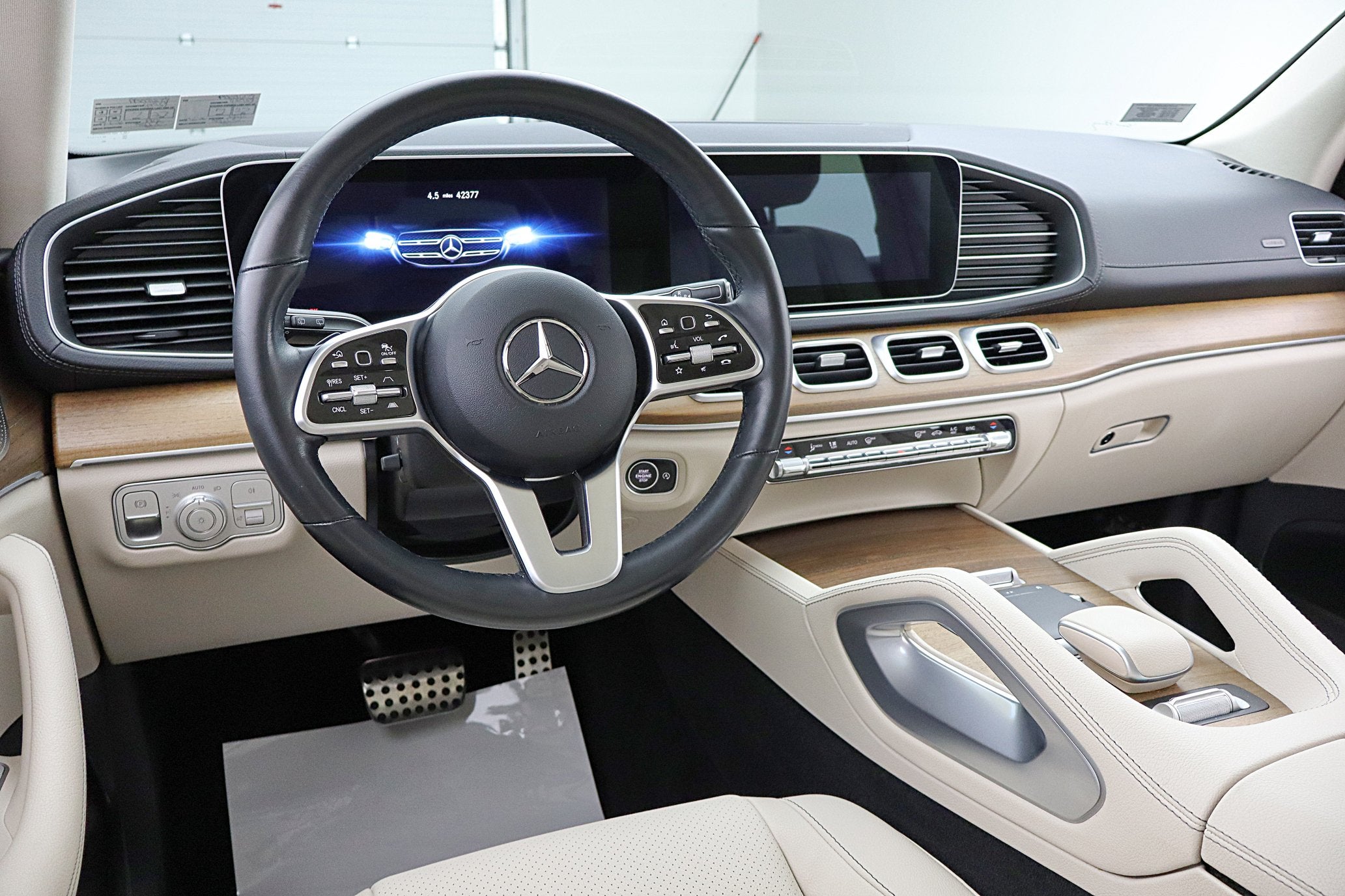 2023 Mercedes-Benz GLS 450 4MATIC®