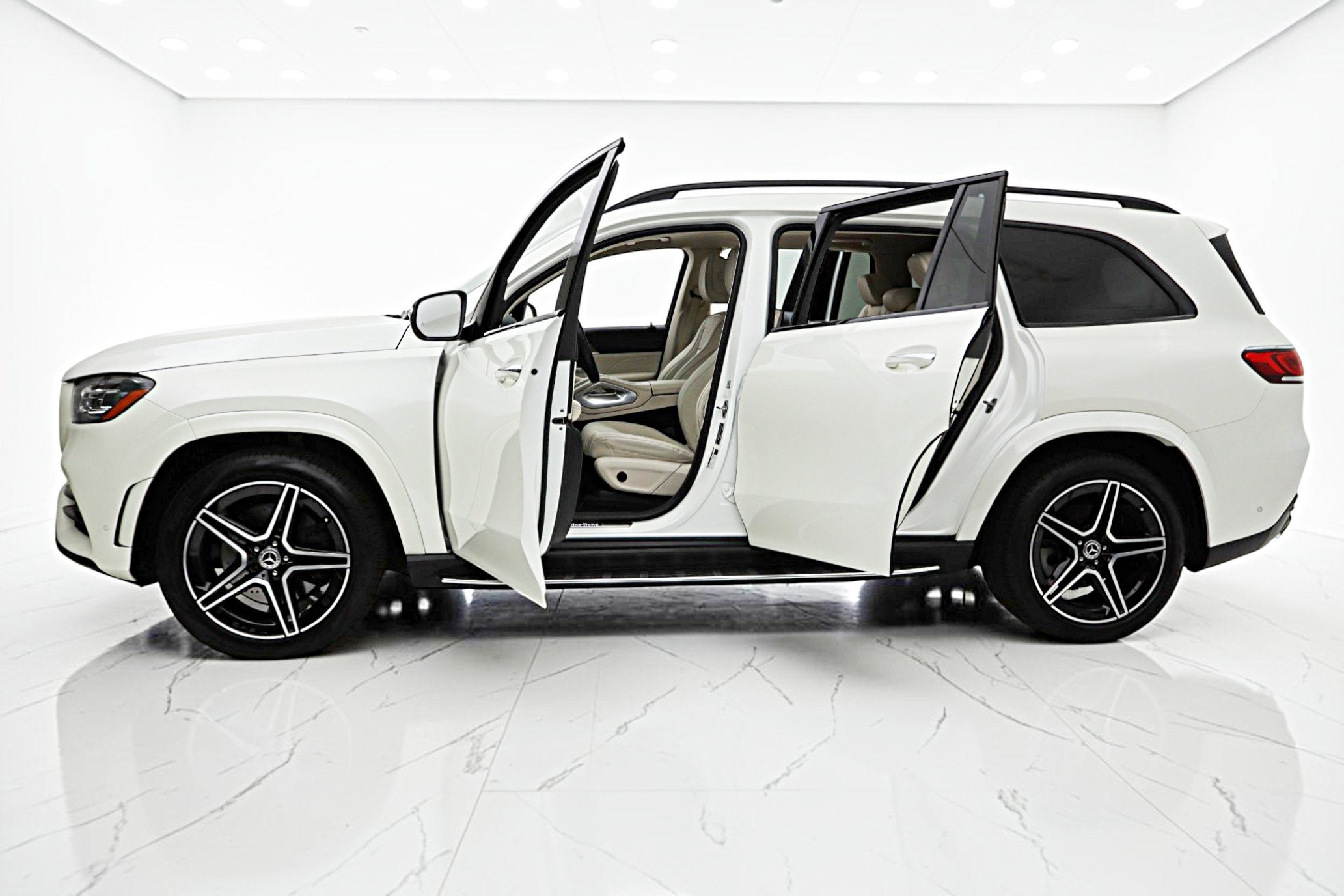 2023 Mercedes-Benz GLS 450 4MATIC®