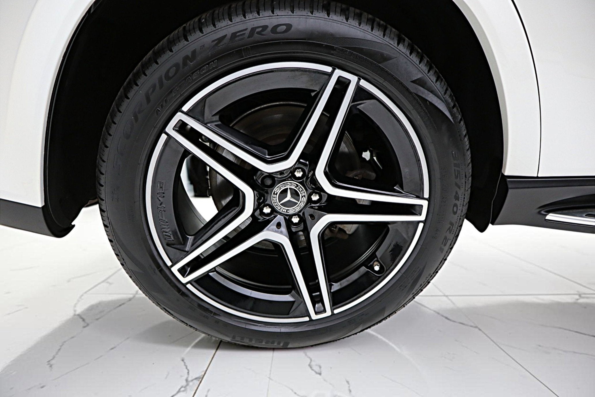 2023 Mercedes-Benz GLS 450 4MATIC®