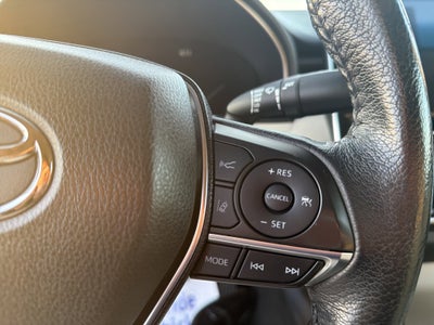 2020 Toyota Avalon XLE