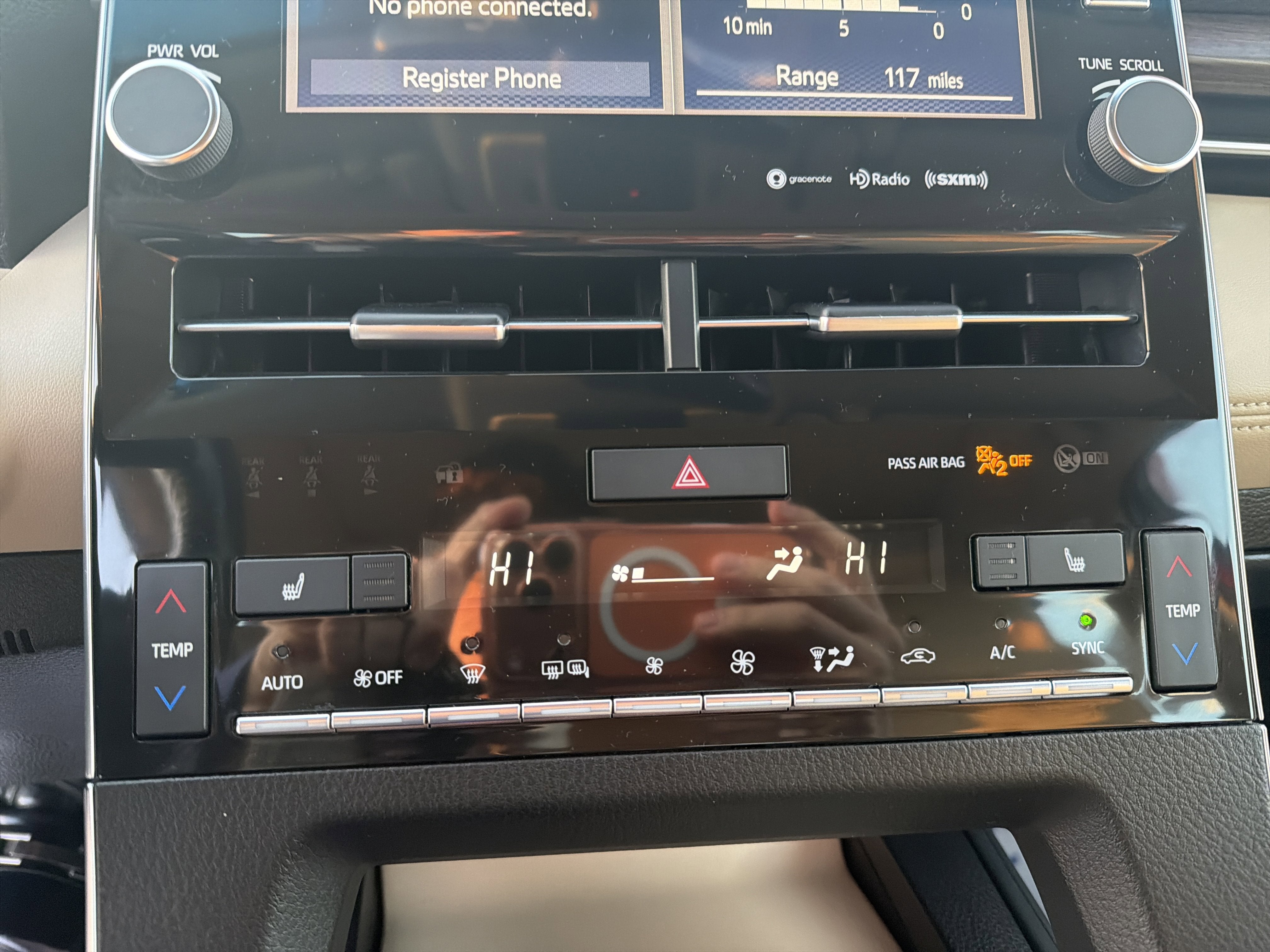 2020 Toyota Avalon XLE