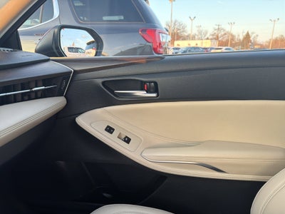 2020 Toyota Avalon XLE