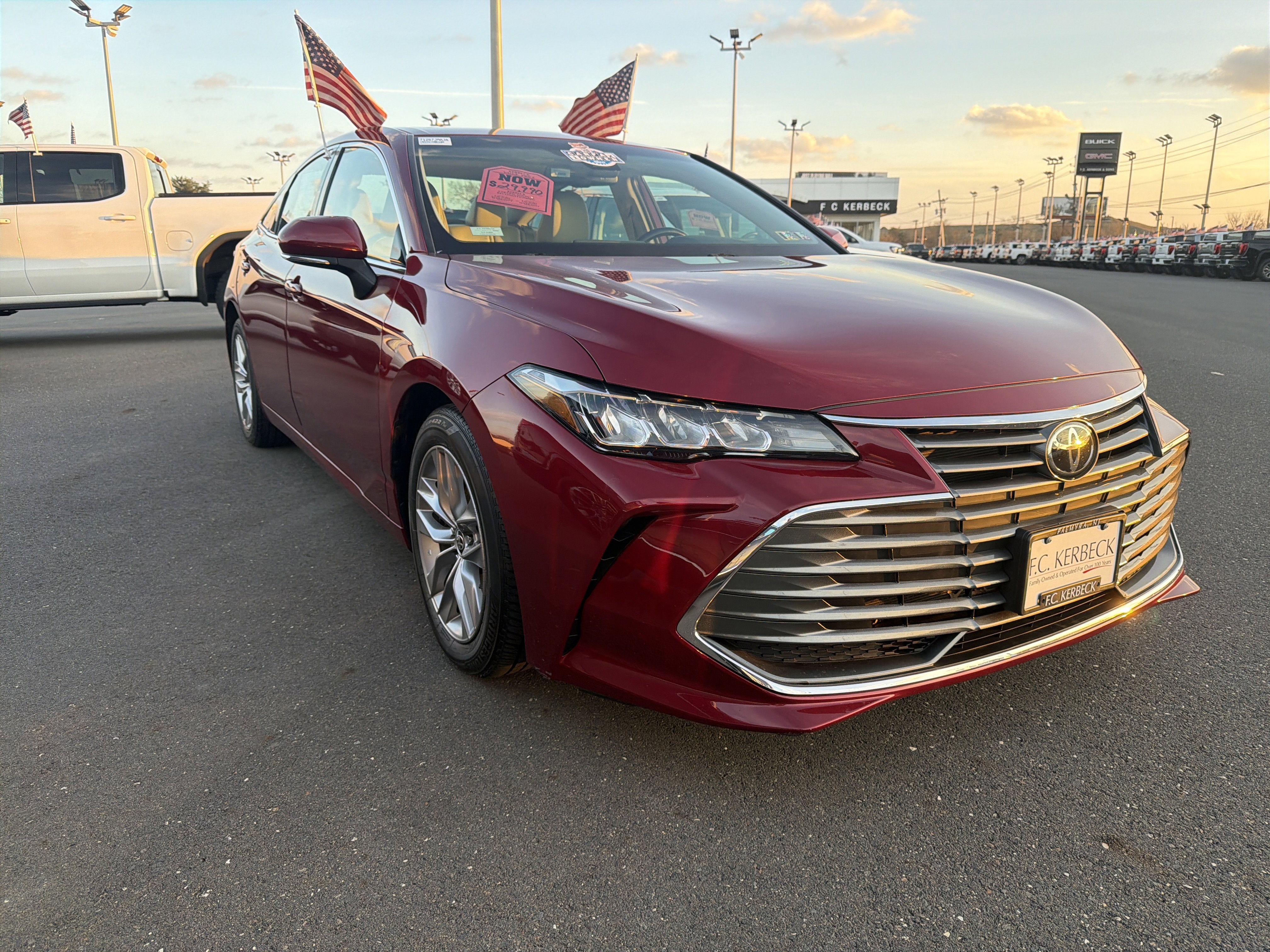 2020 Toyota Avalon XLE