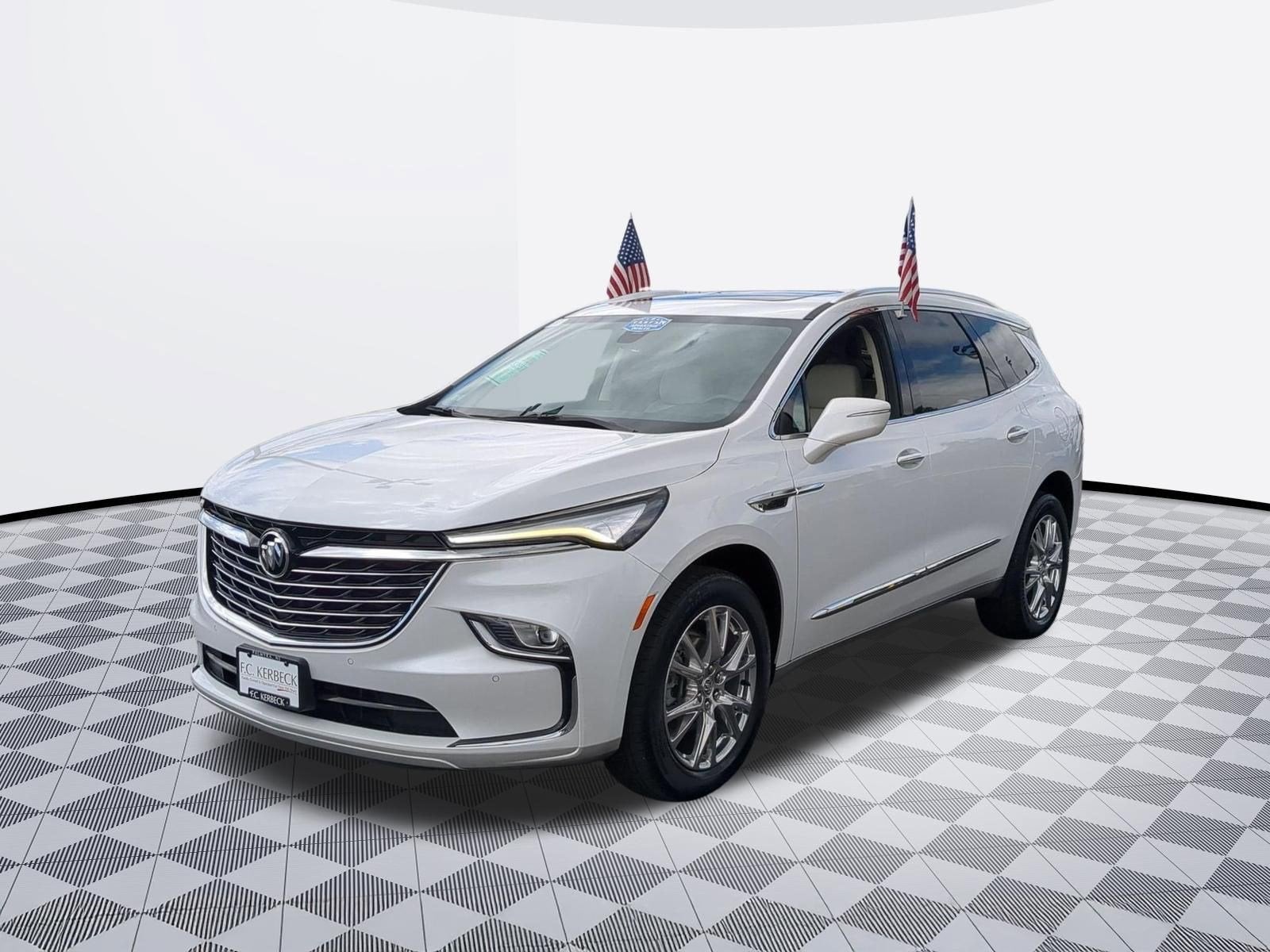 2023 Buick Enclave Essence
