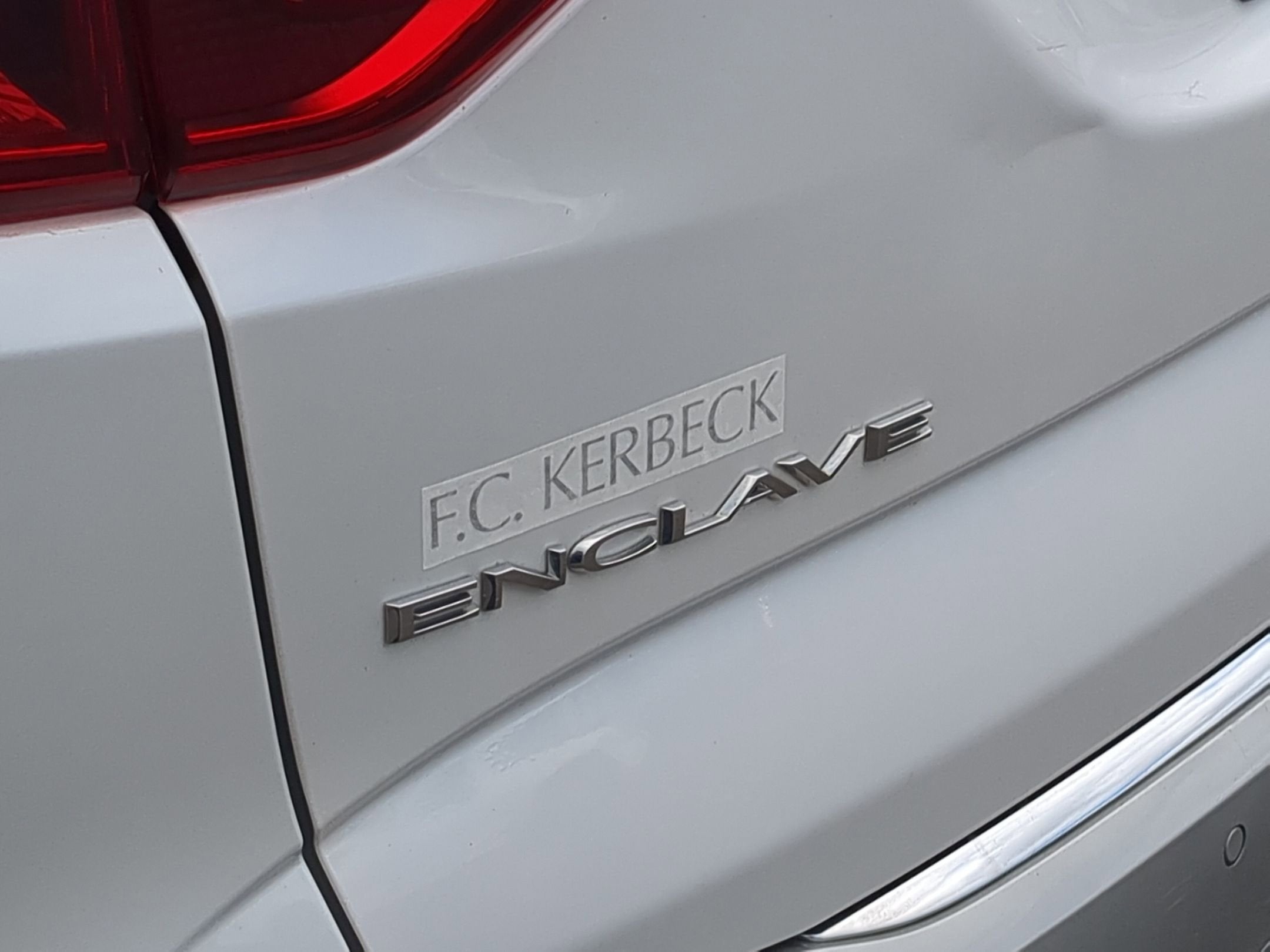 2023 Buick Enclave Essence