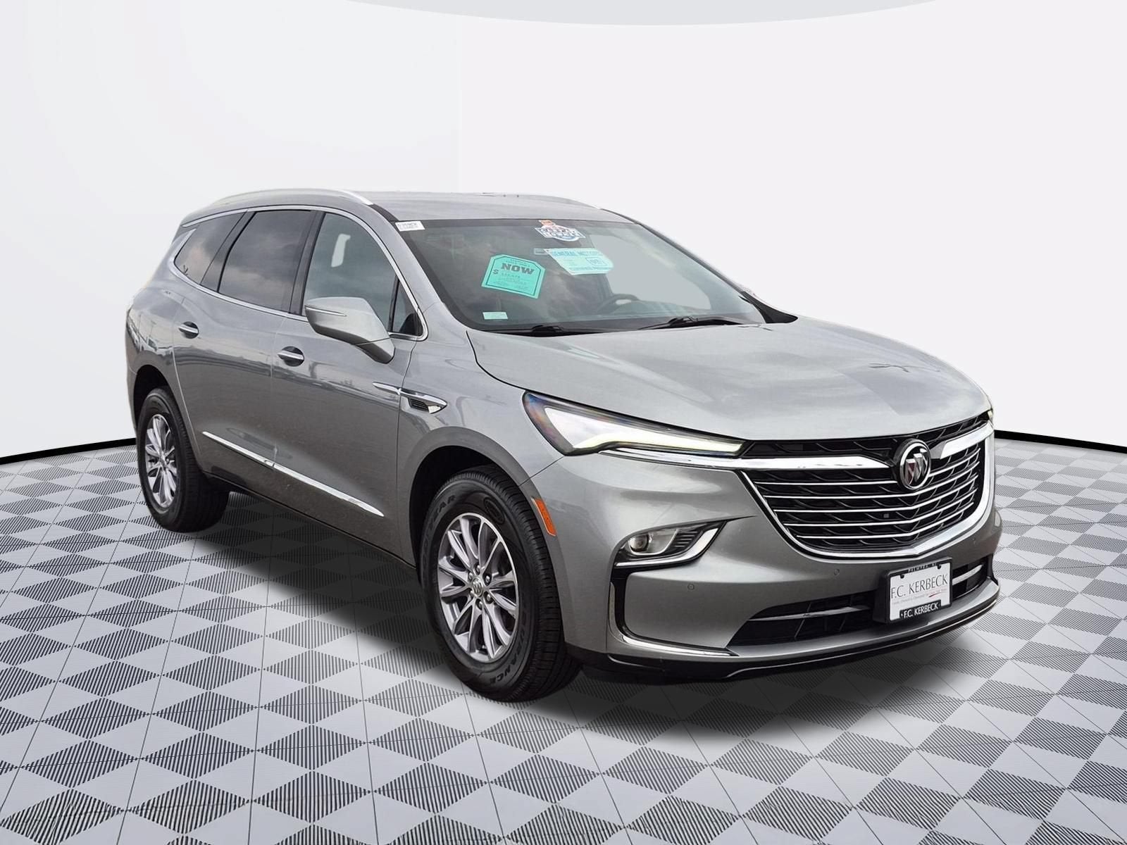 2023 Buick Enclave Essence