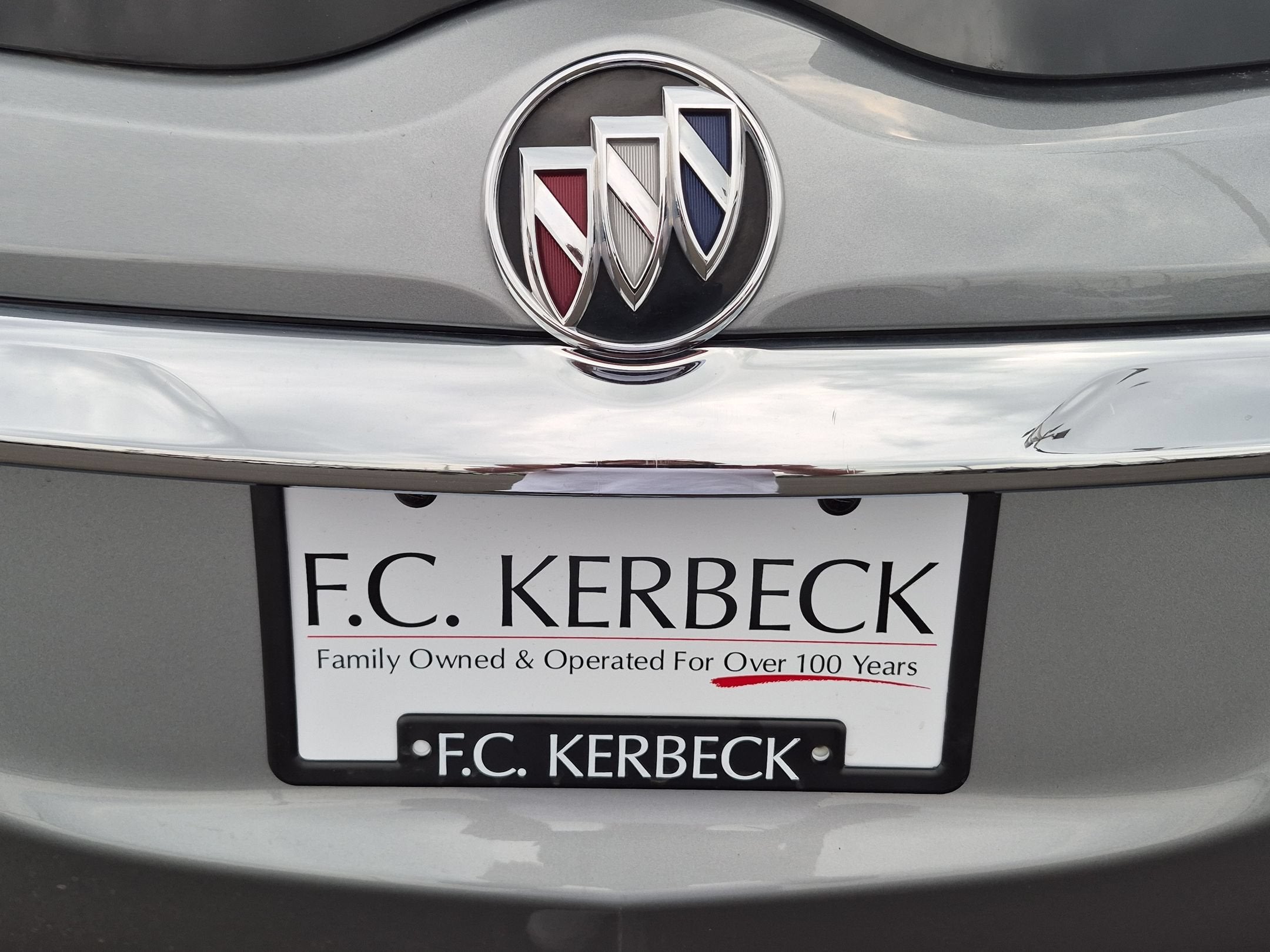 2023 Buick Enclave Essence