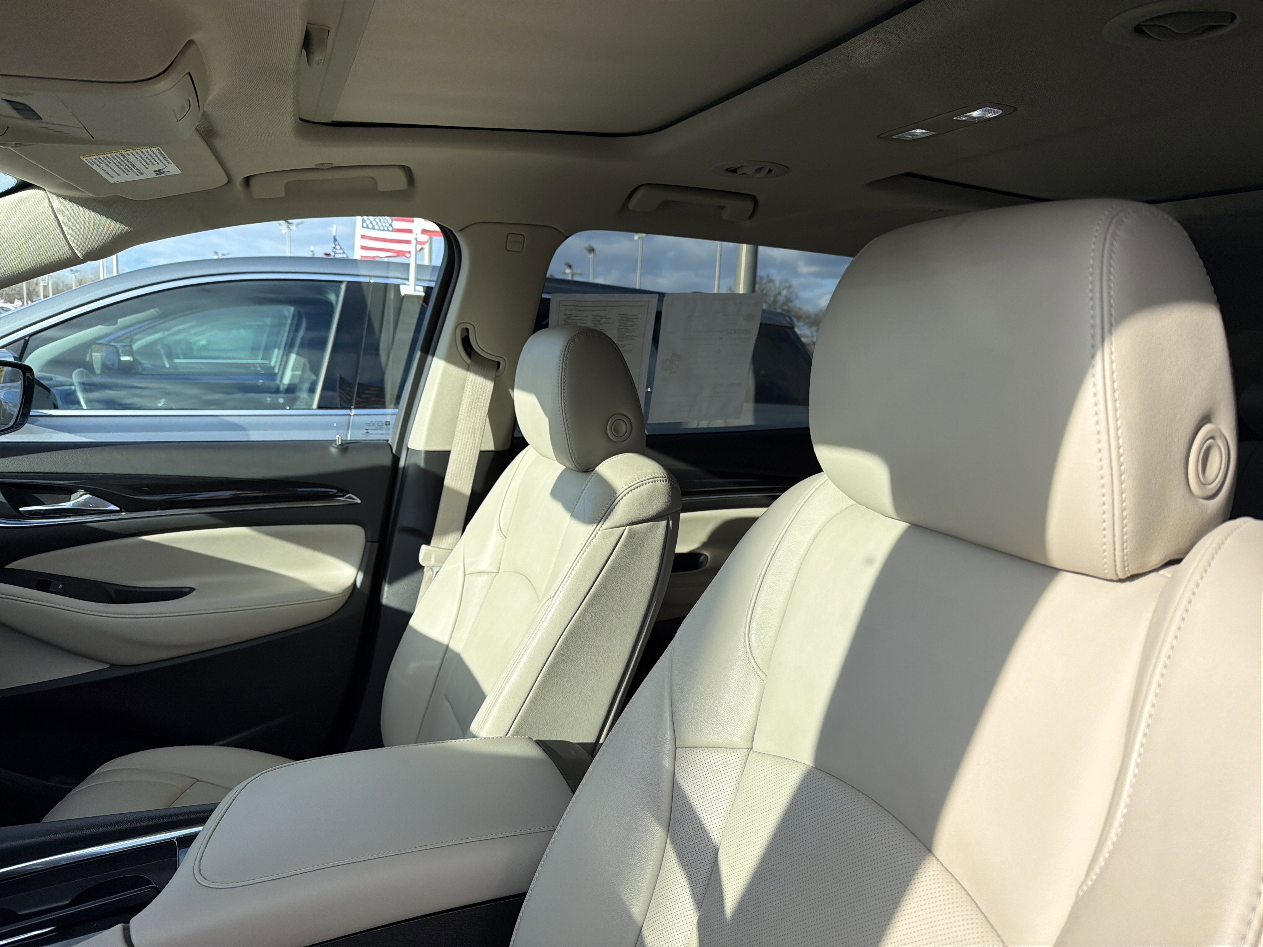 2021 Buick Enclave Essence