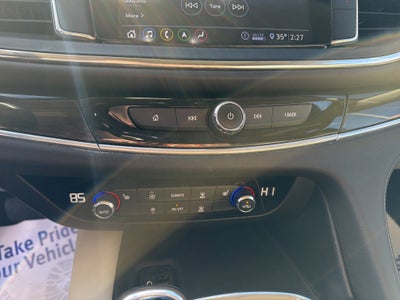 2021 Buick Enclave Essence